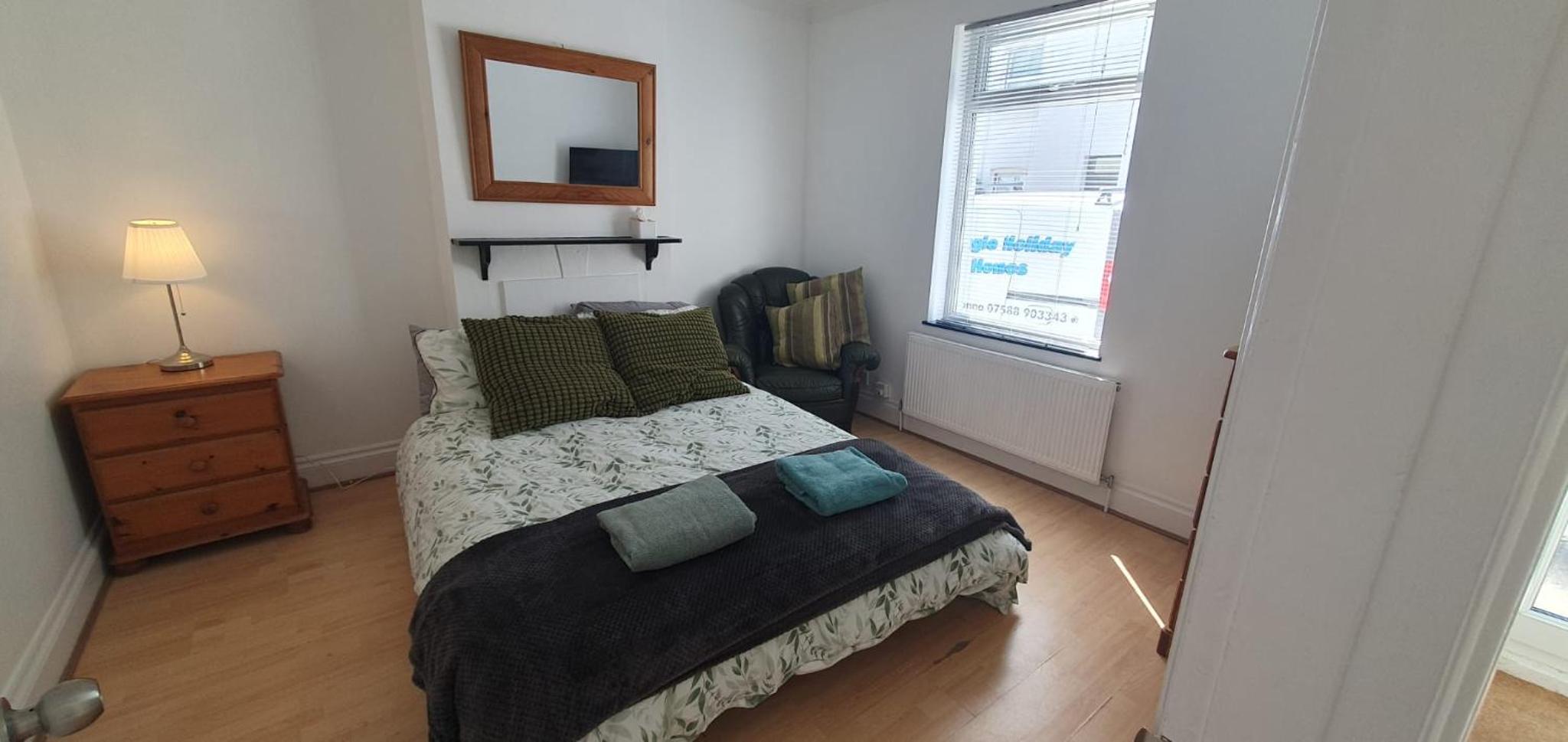 Three-Bedroom House photo 1
