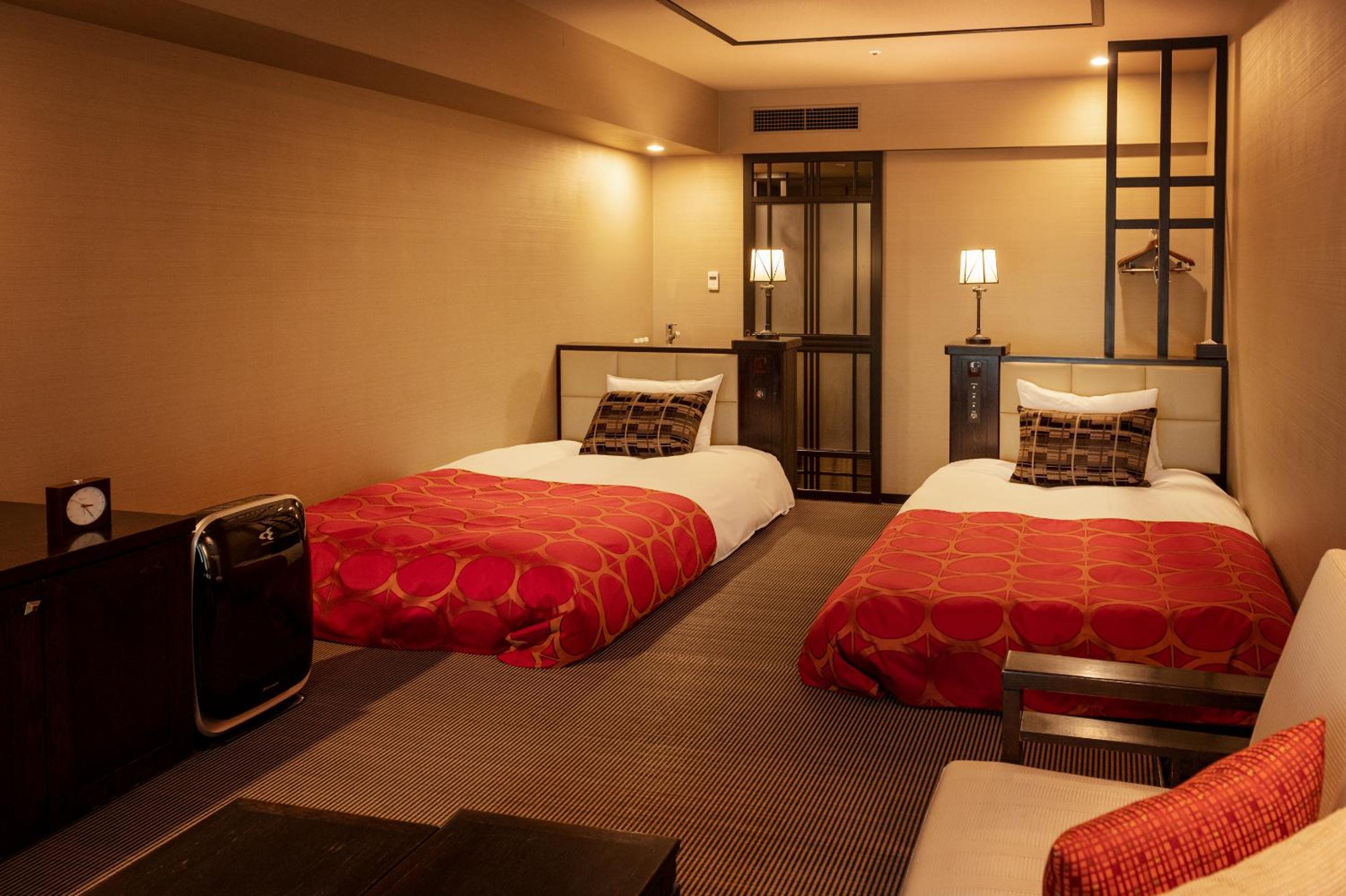 Deluxe Triple Room - Non-Smoking - Photo 1