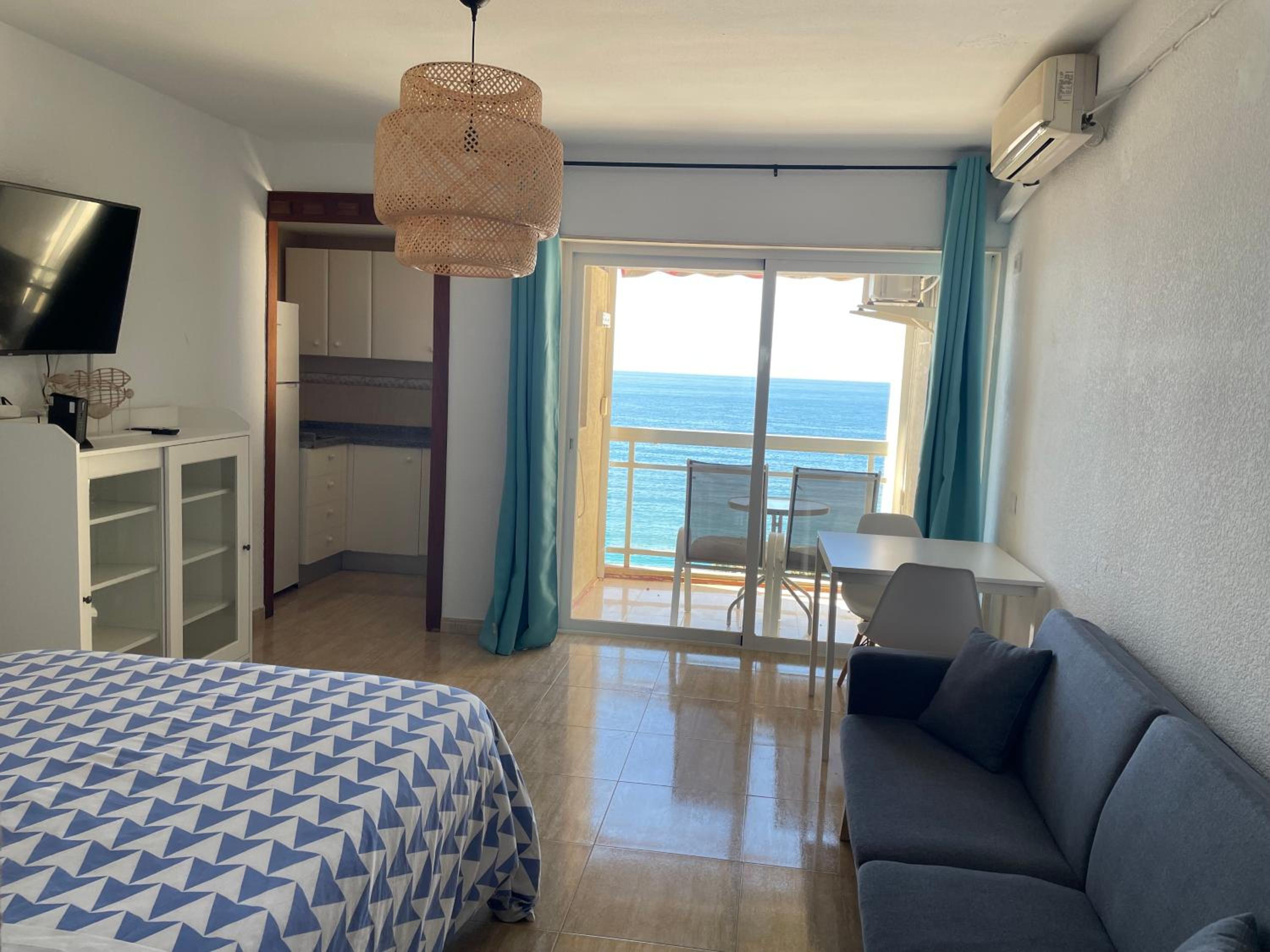 Studio with Sea View photo 3