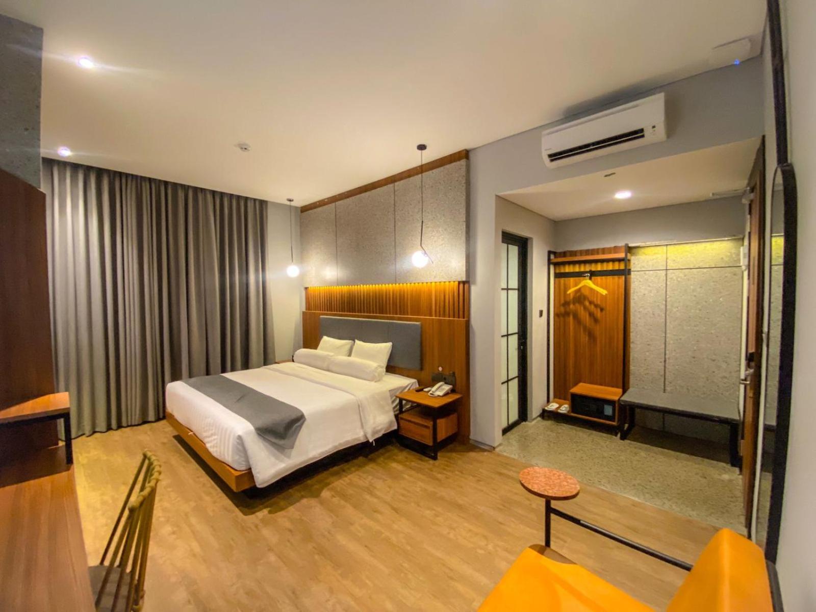 Executive King Room - Photo 4