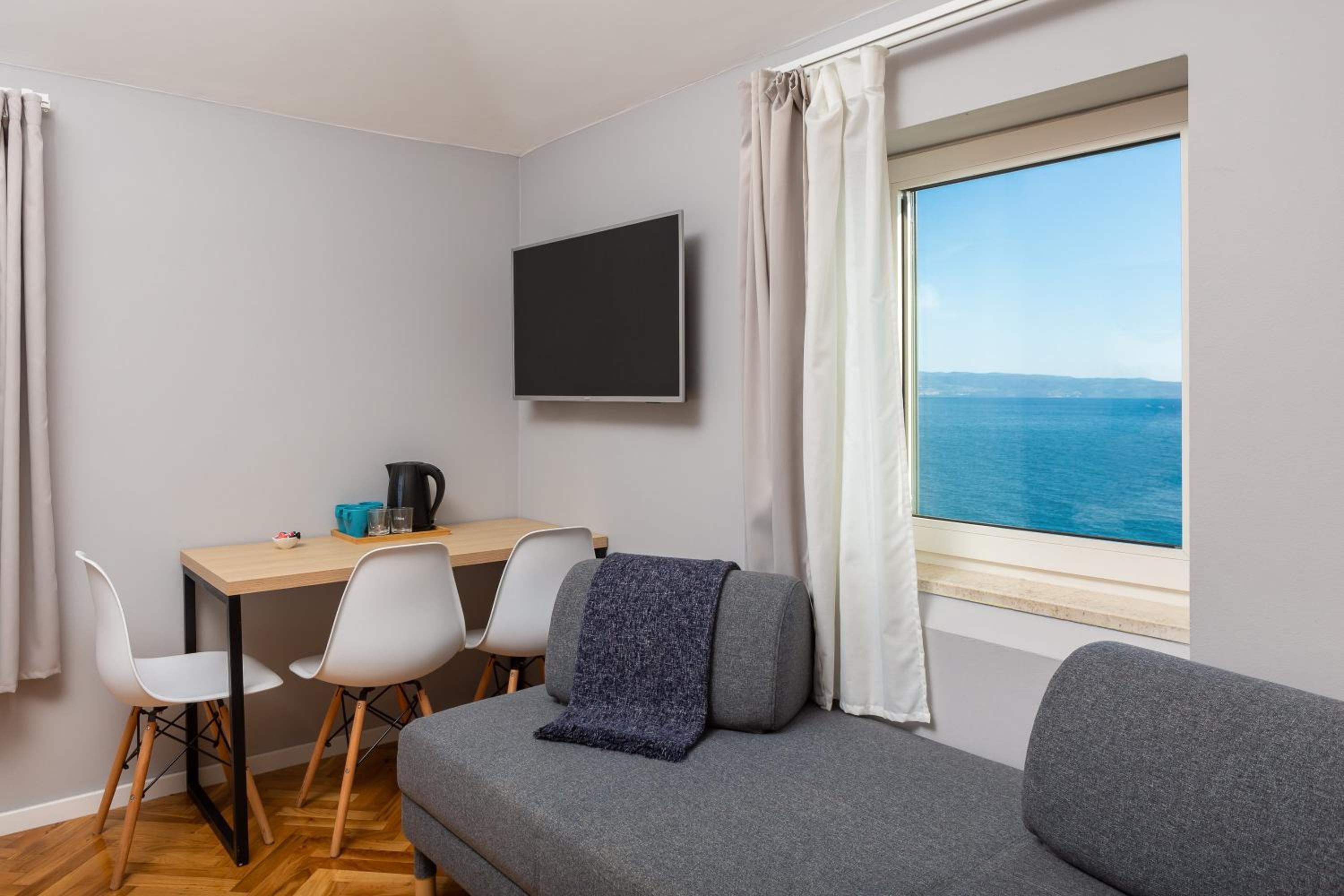 Studio with Sea View photo 1