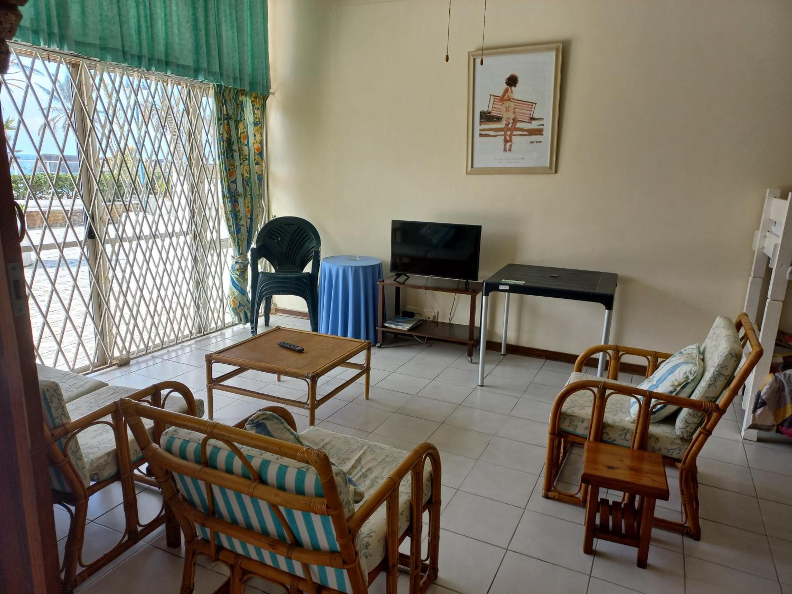 Apartment - Ground Floor photo 2