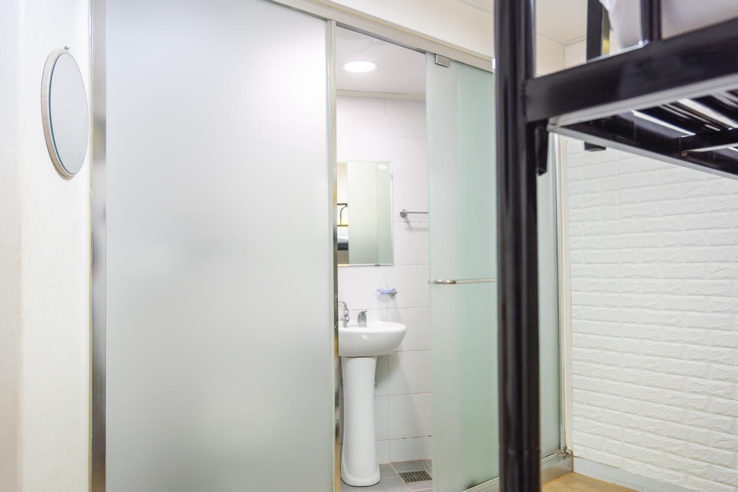 Triple Room - Photo 7
