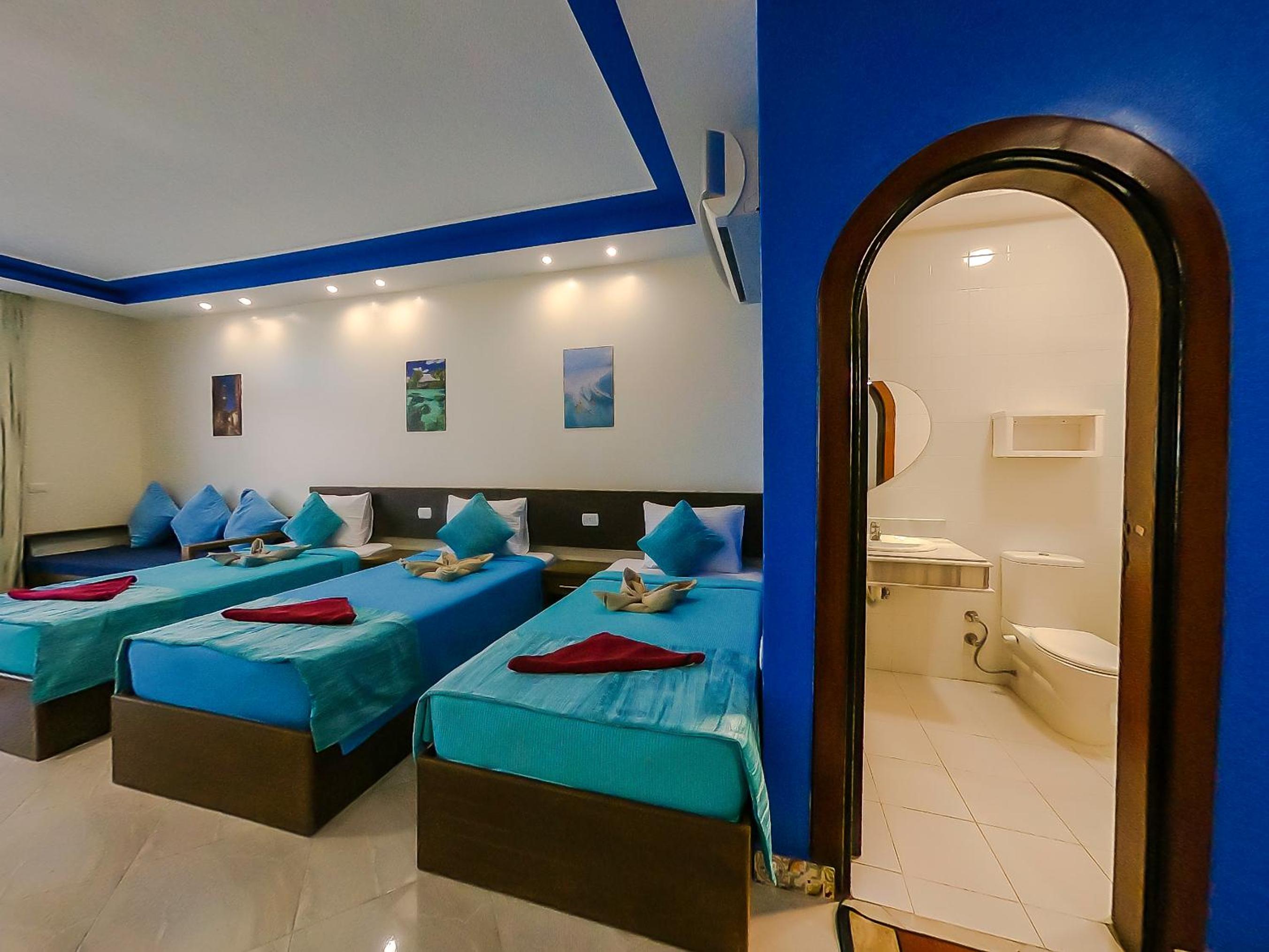 Junior Suite with Sea View - Photo 9