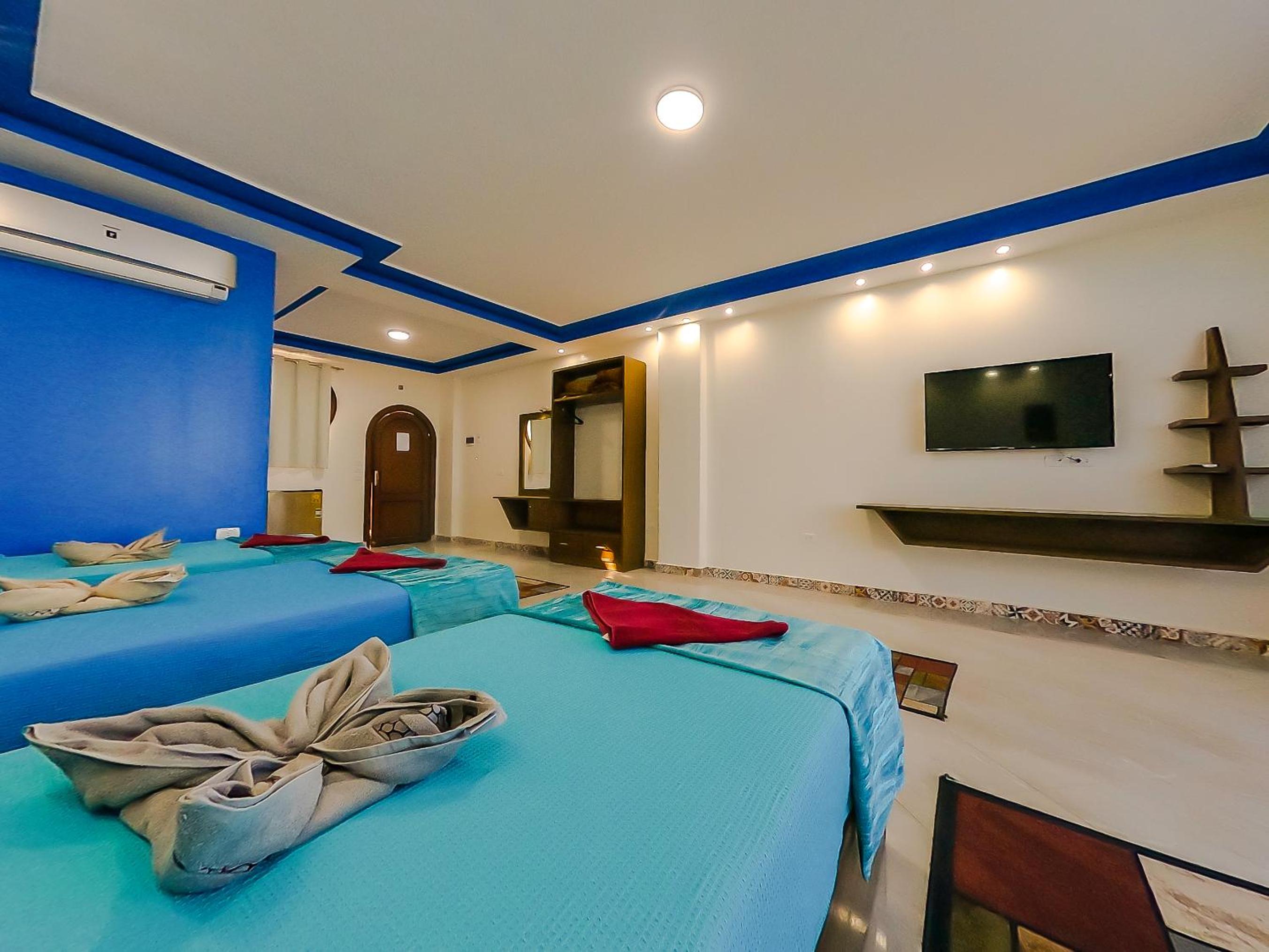 Suite with Sea View - Photo 7