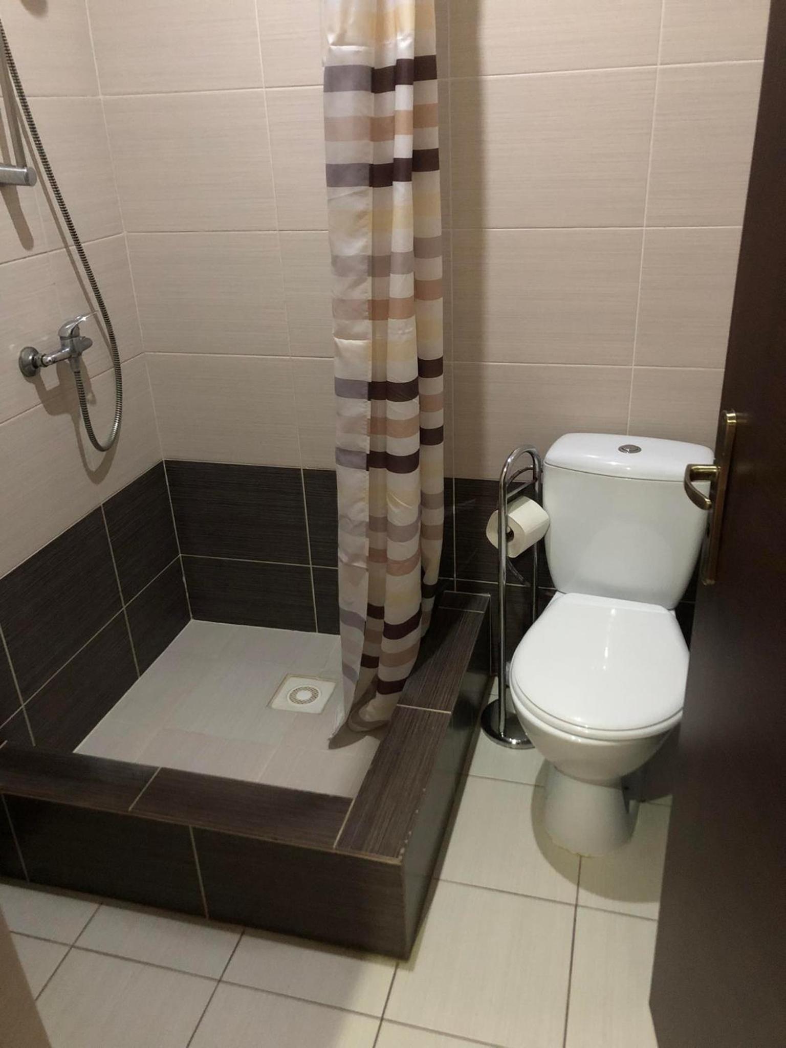 Double Room with Private Bathroom - Photo 5