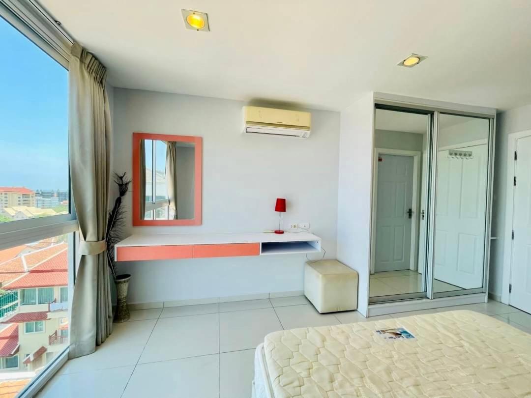 Deluxe Suite with Sea View photo 2