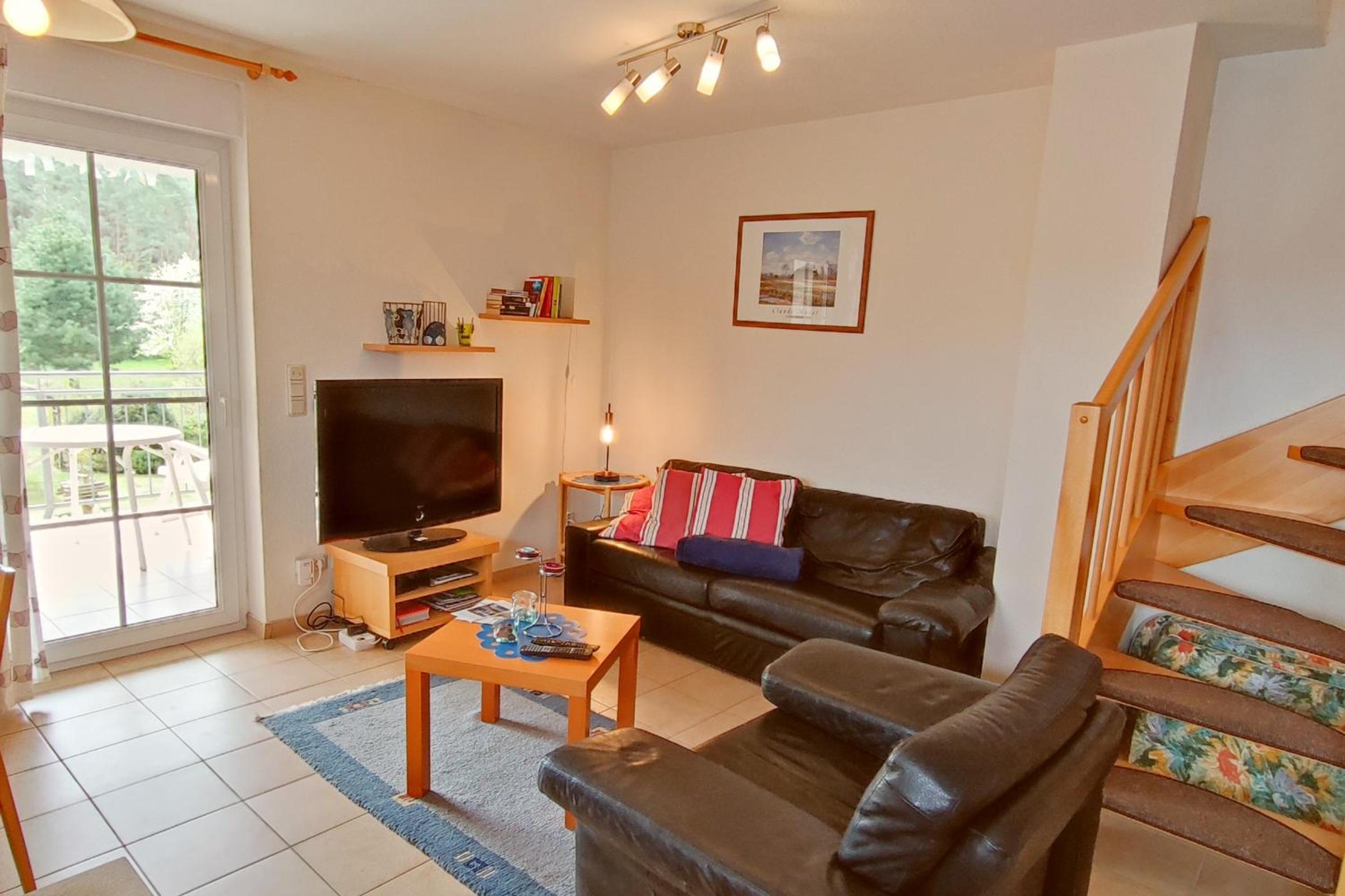 Apartment with Balcony photo 1