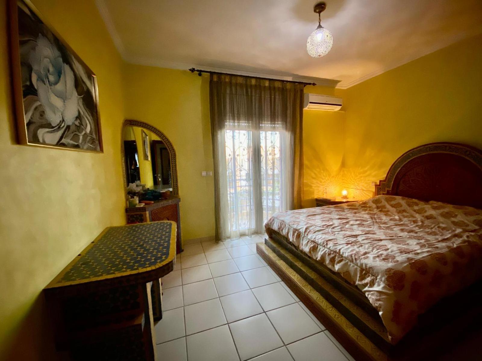 Four-Bedroom House - Photo 12