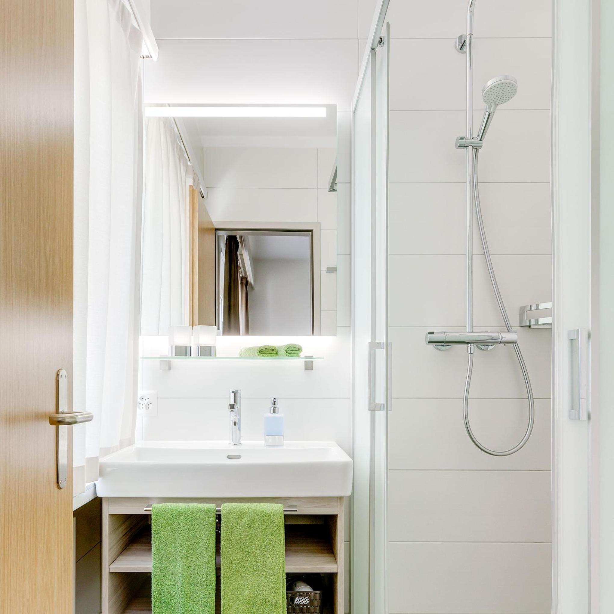 Modern Double Room - Photo 4