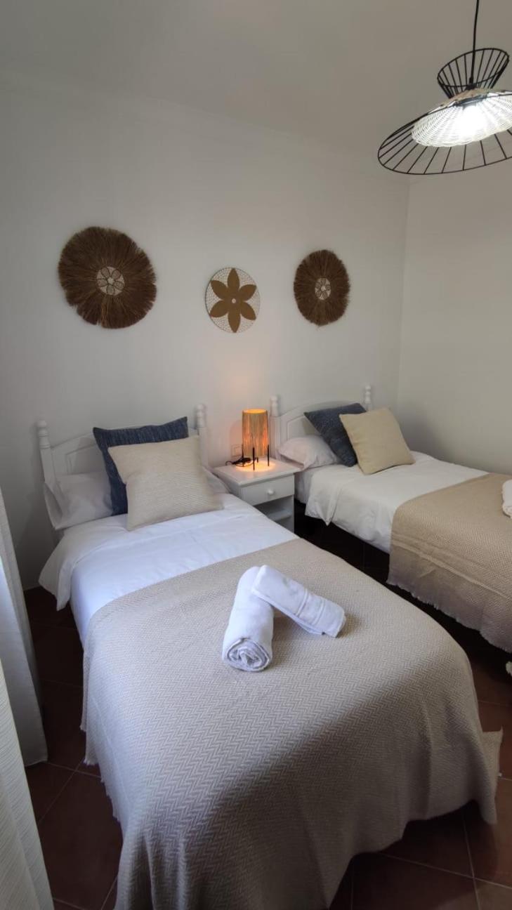 Three-Bedroom Villa photo 2