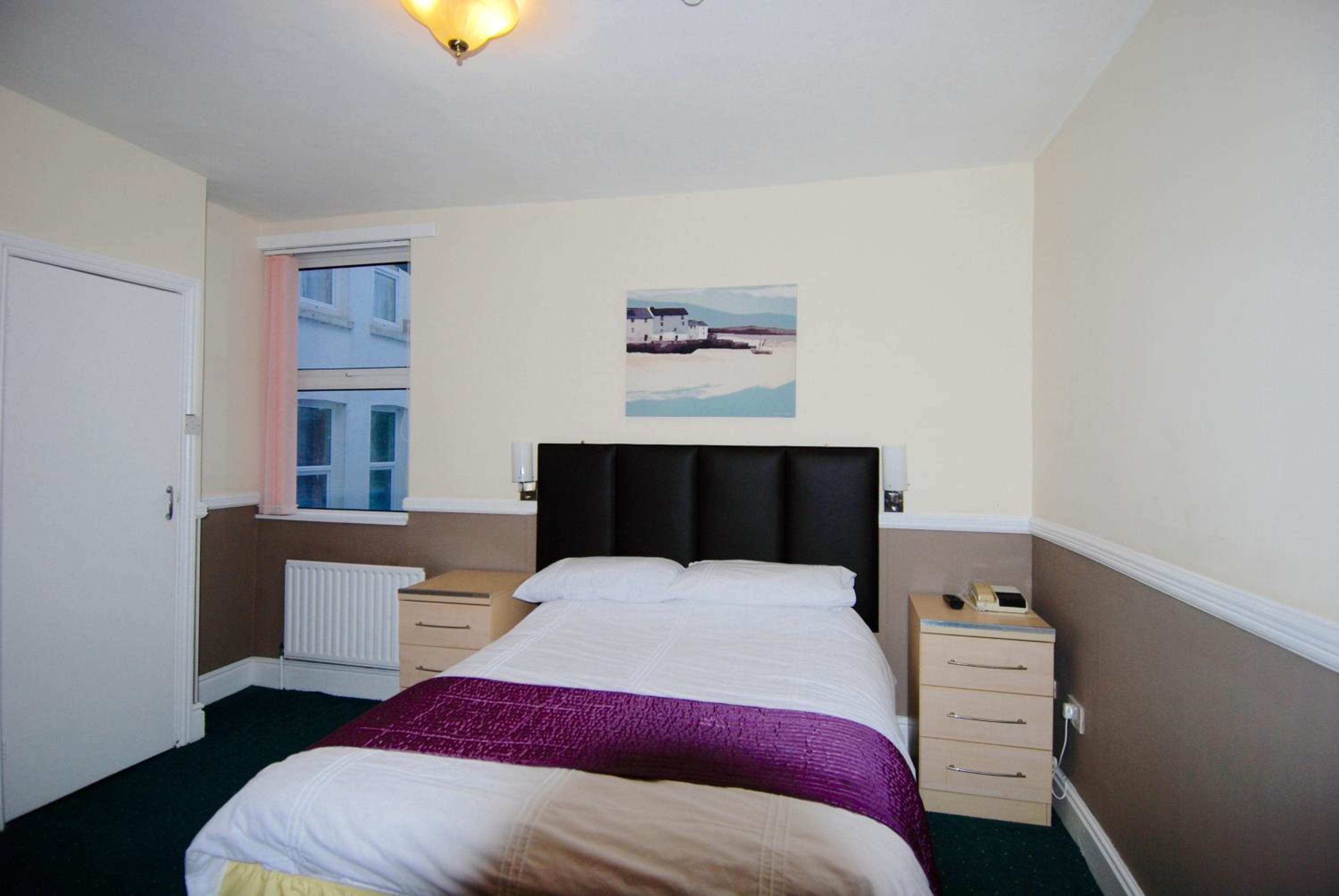Standard Double Room photo 2