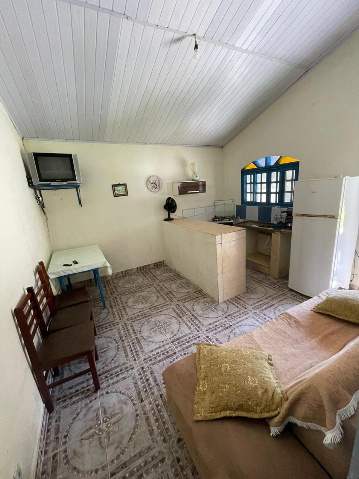 One-Bedroom House photo 1
