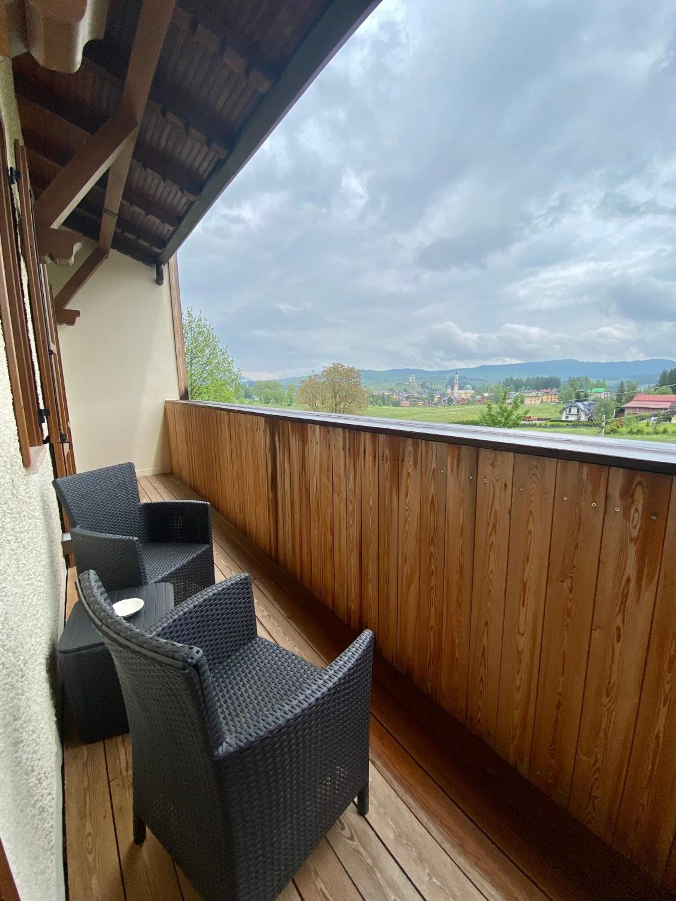 Deluxe Double or Twin Room with City View - Photo 5