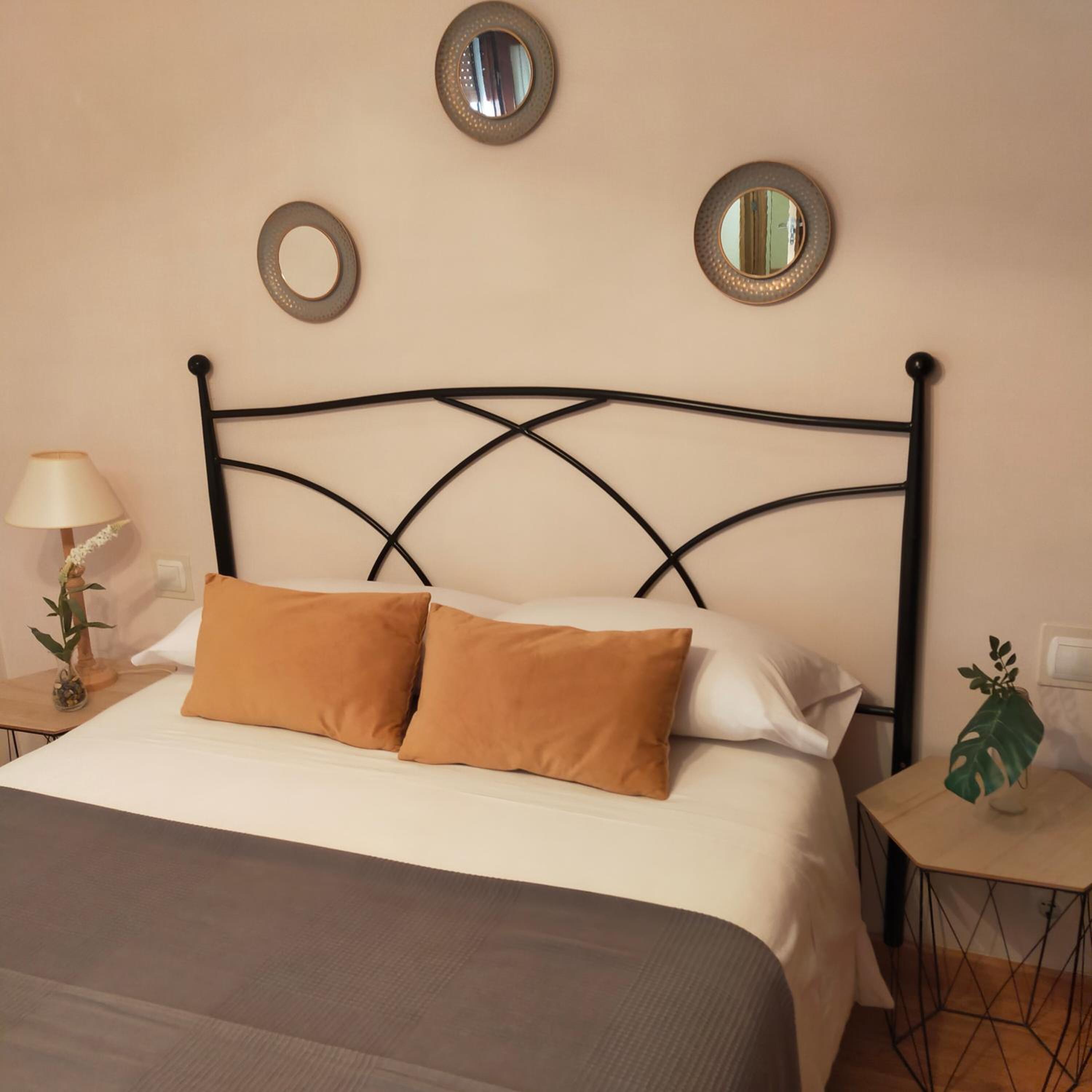 Three-Bedroom Apartment - Photo 20
