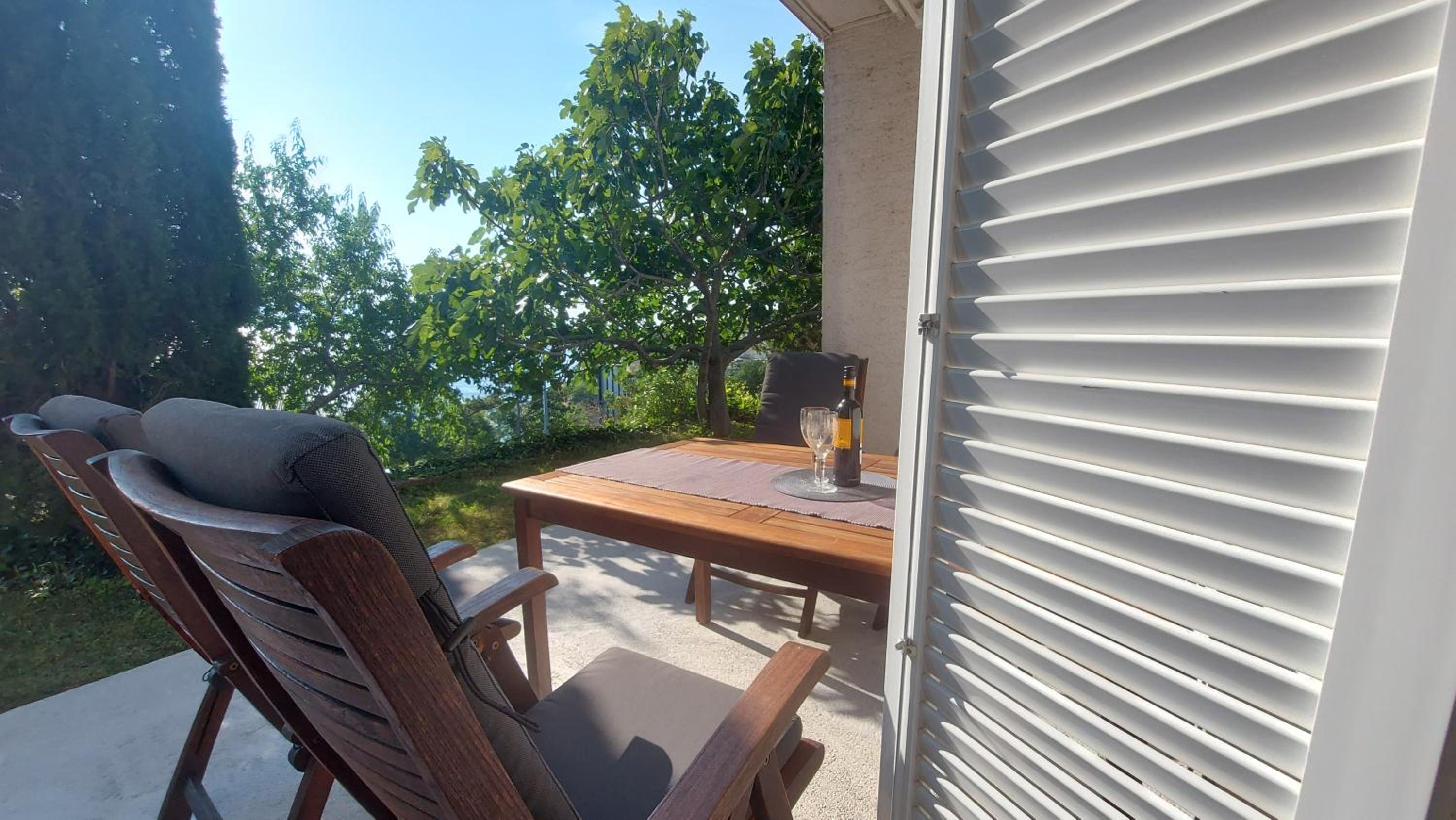 Apartment with Sea View photo 3