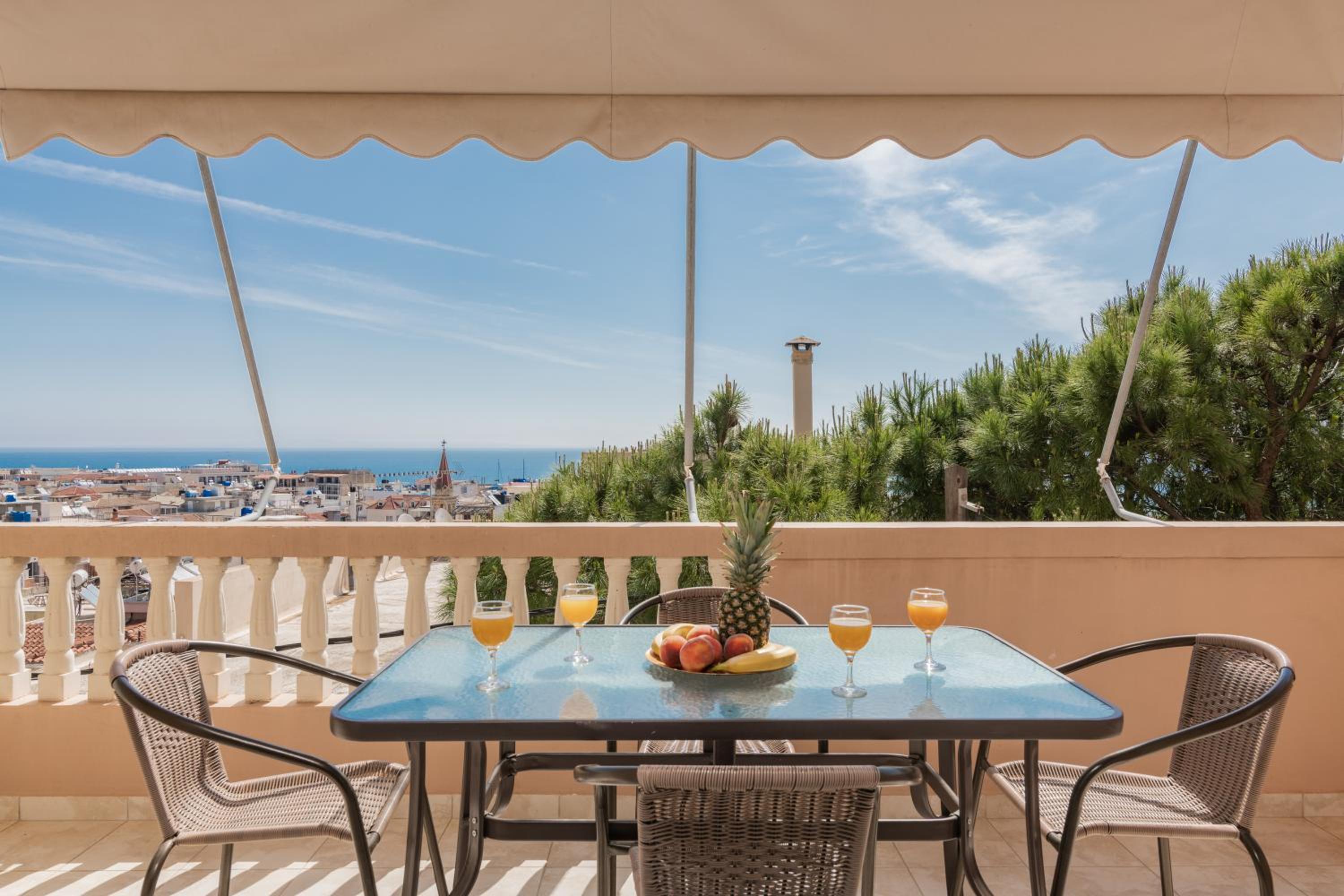 Superior Suite with Sea View photo 2