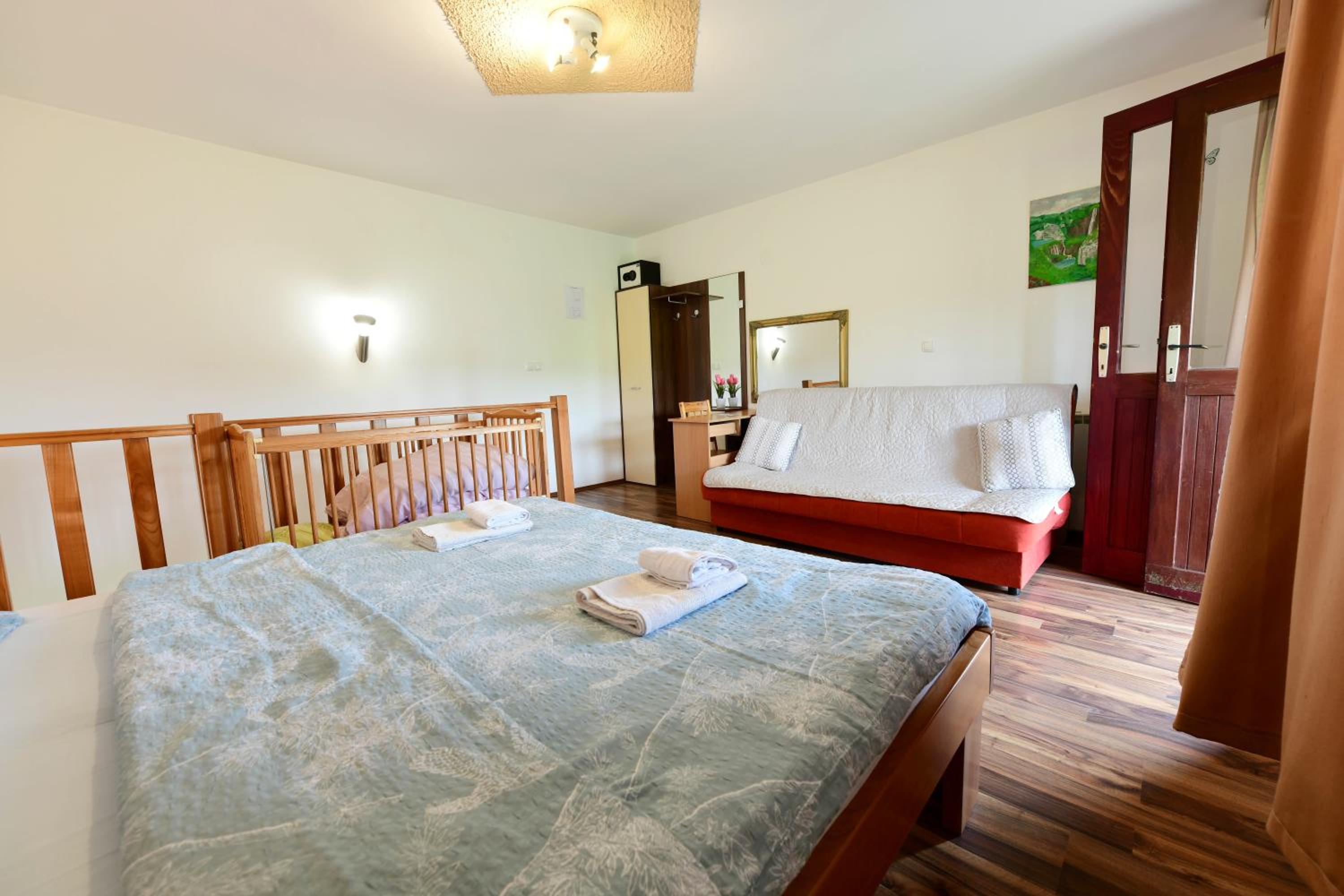 Apartment - Split Level
