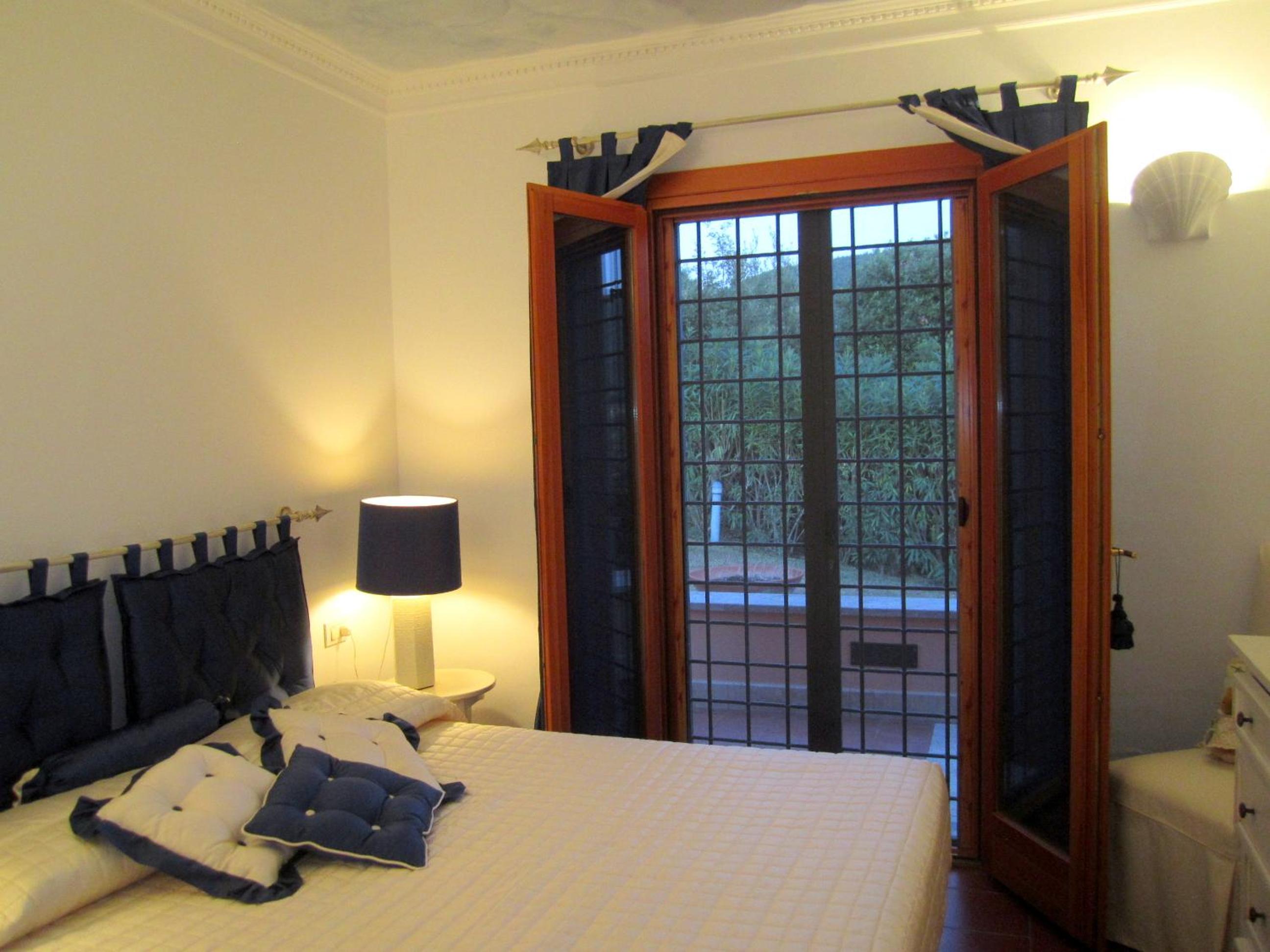 Villa with Sea View photo 3