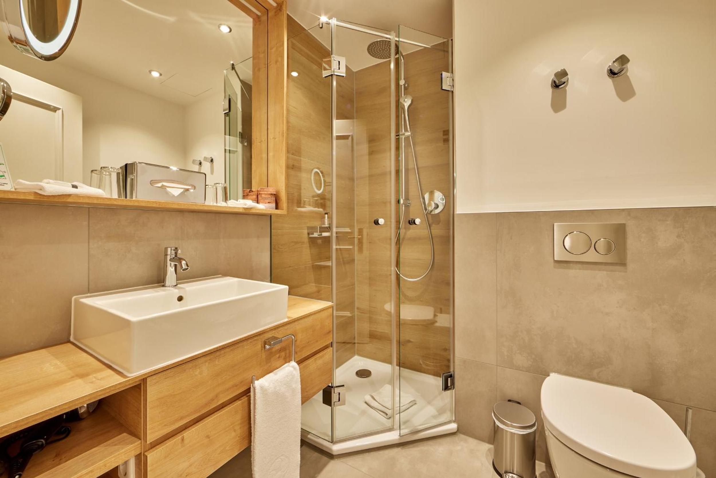 Deluxe Suite photo 2