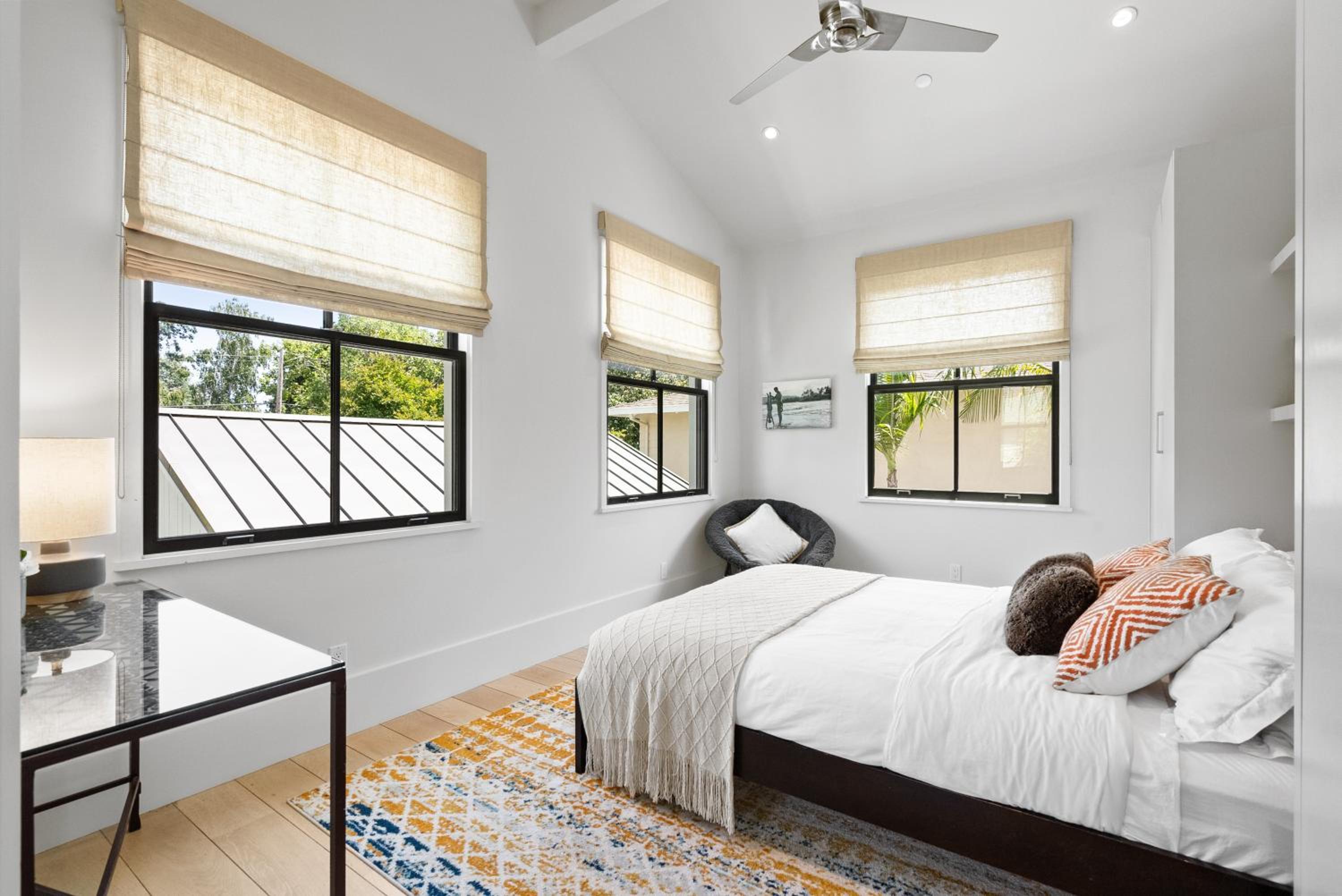 Three-Bedroom Villa photo 3