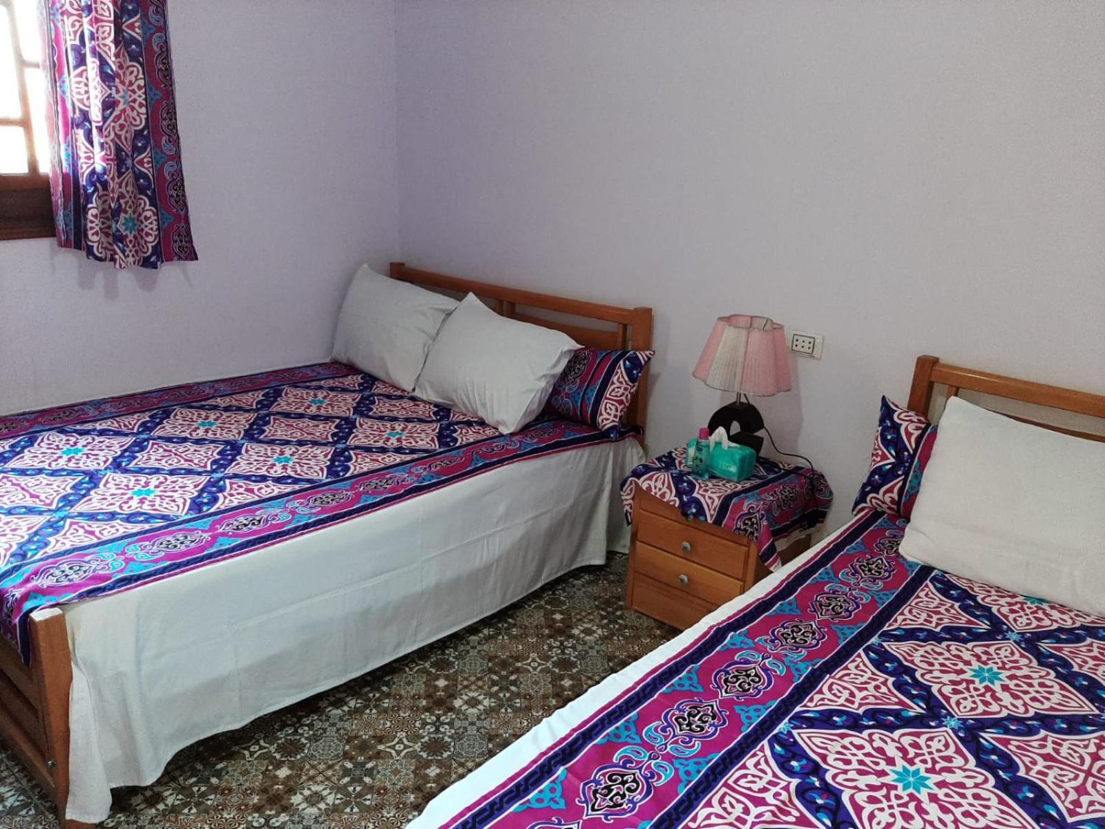 Deluxe Room (2 Adults + 1 Child)