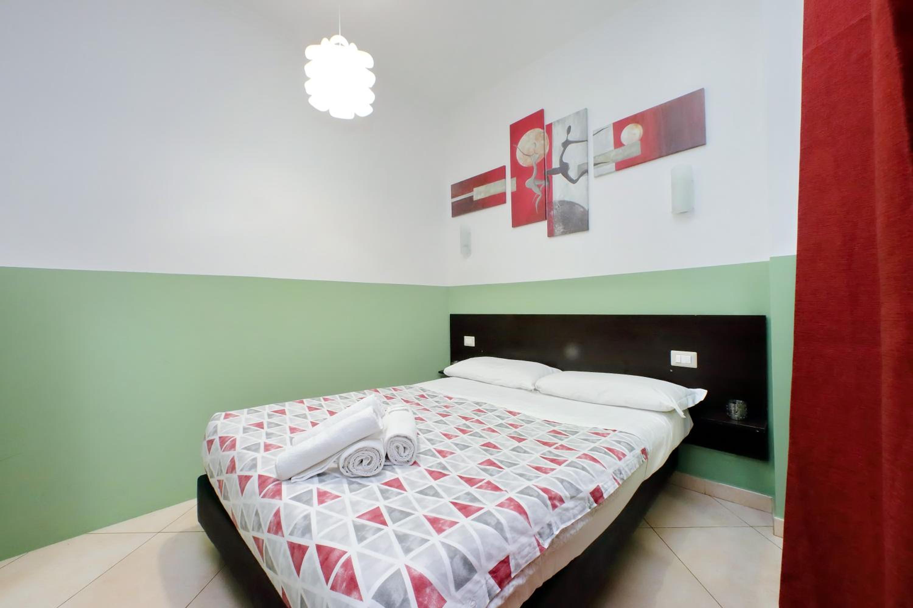 Single Room photo 3
