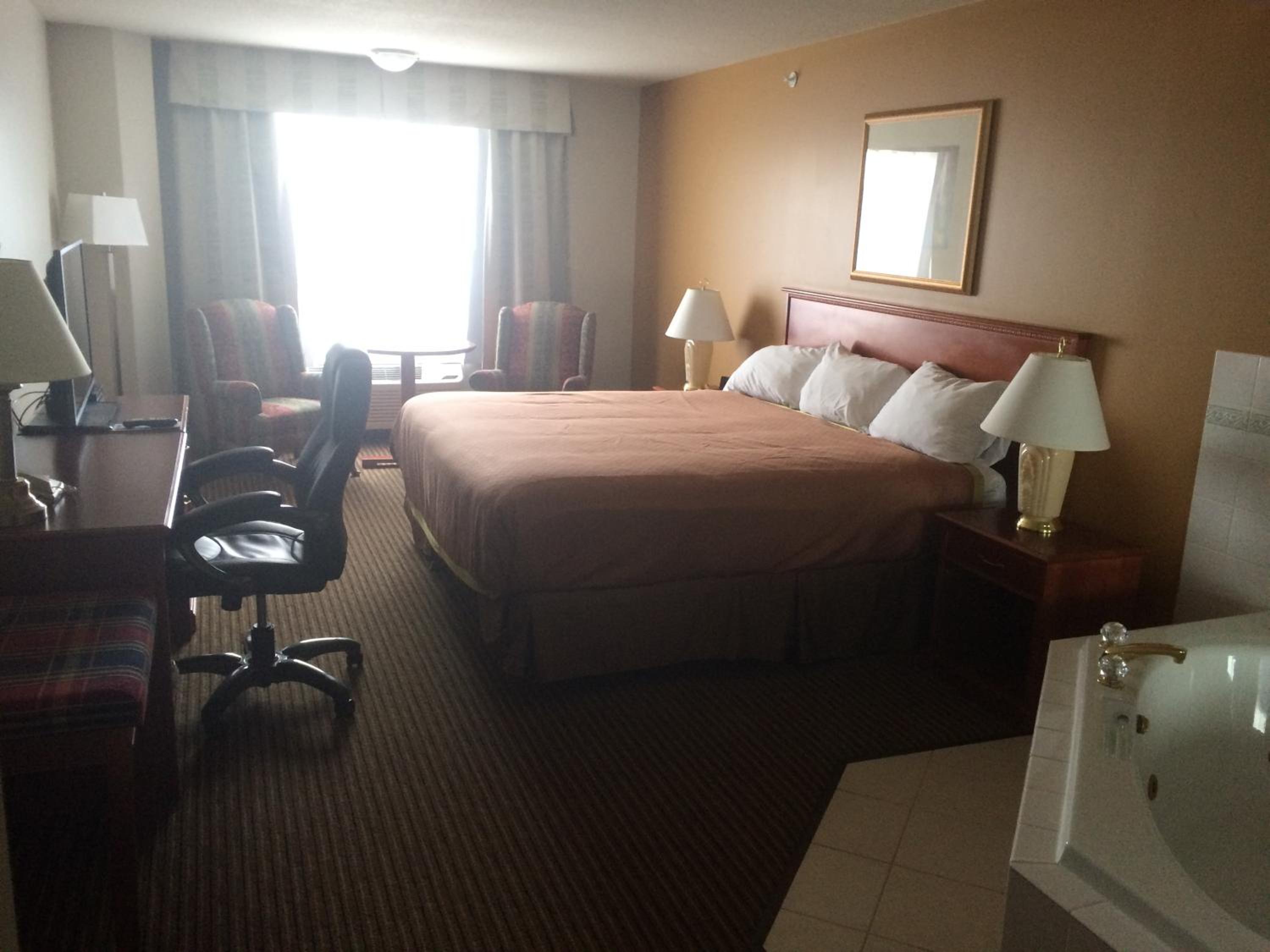 King Room with Spa Bath - Photo 1