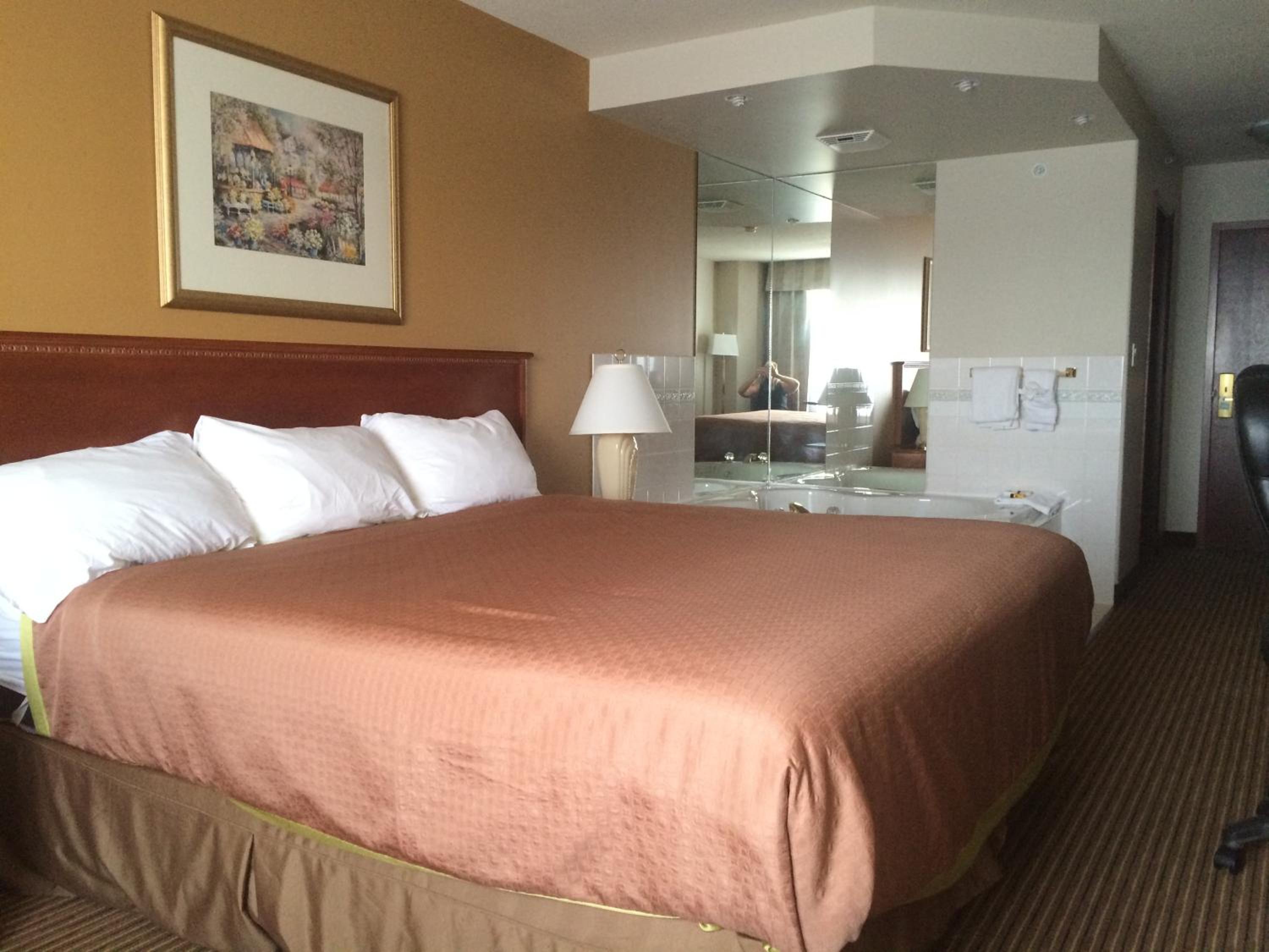 King Room with Spa Bath - Photo 5