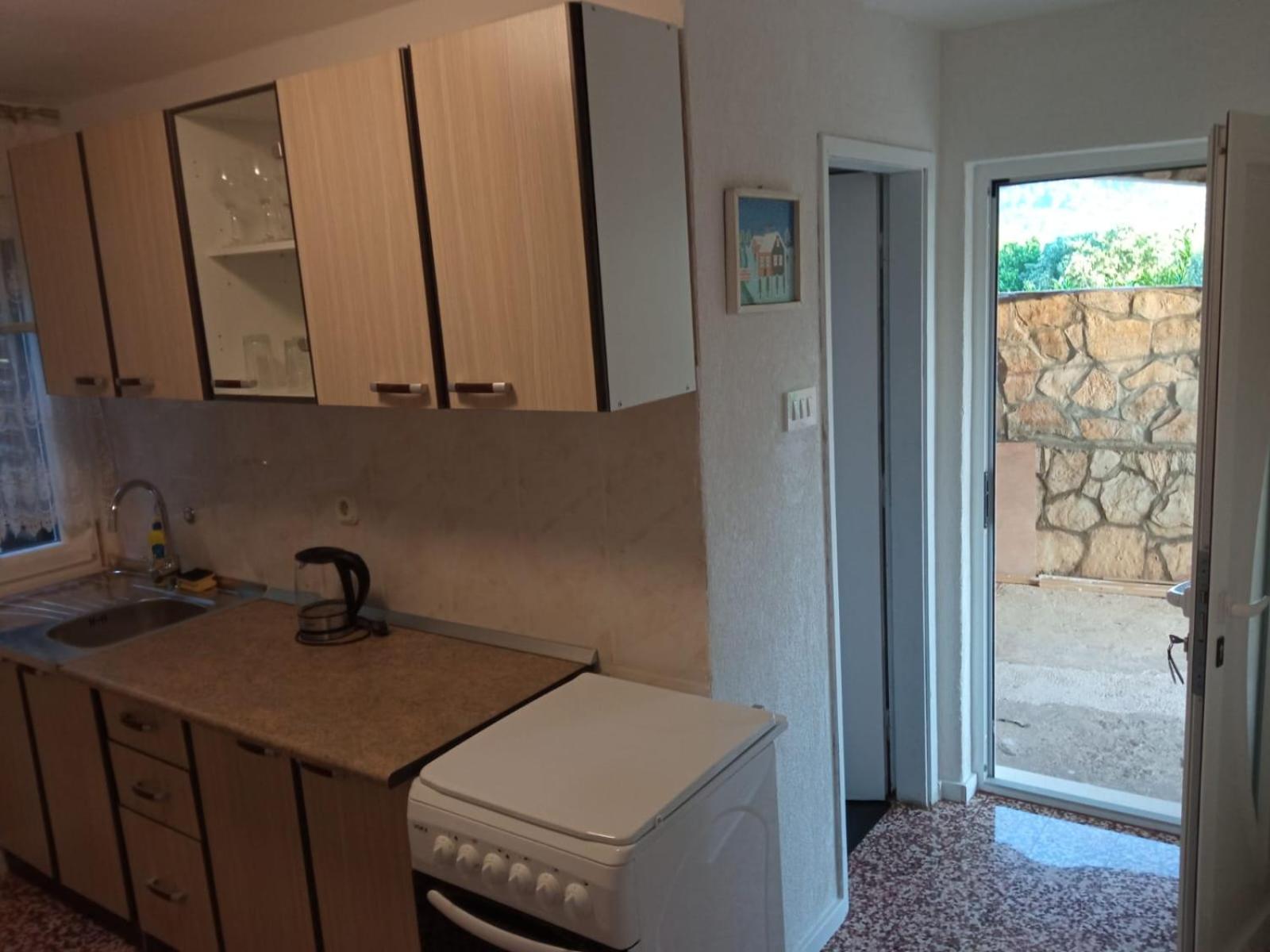 One-Bedroom Apartment with Patio (3 Adults) - Photo 3