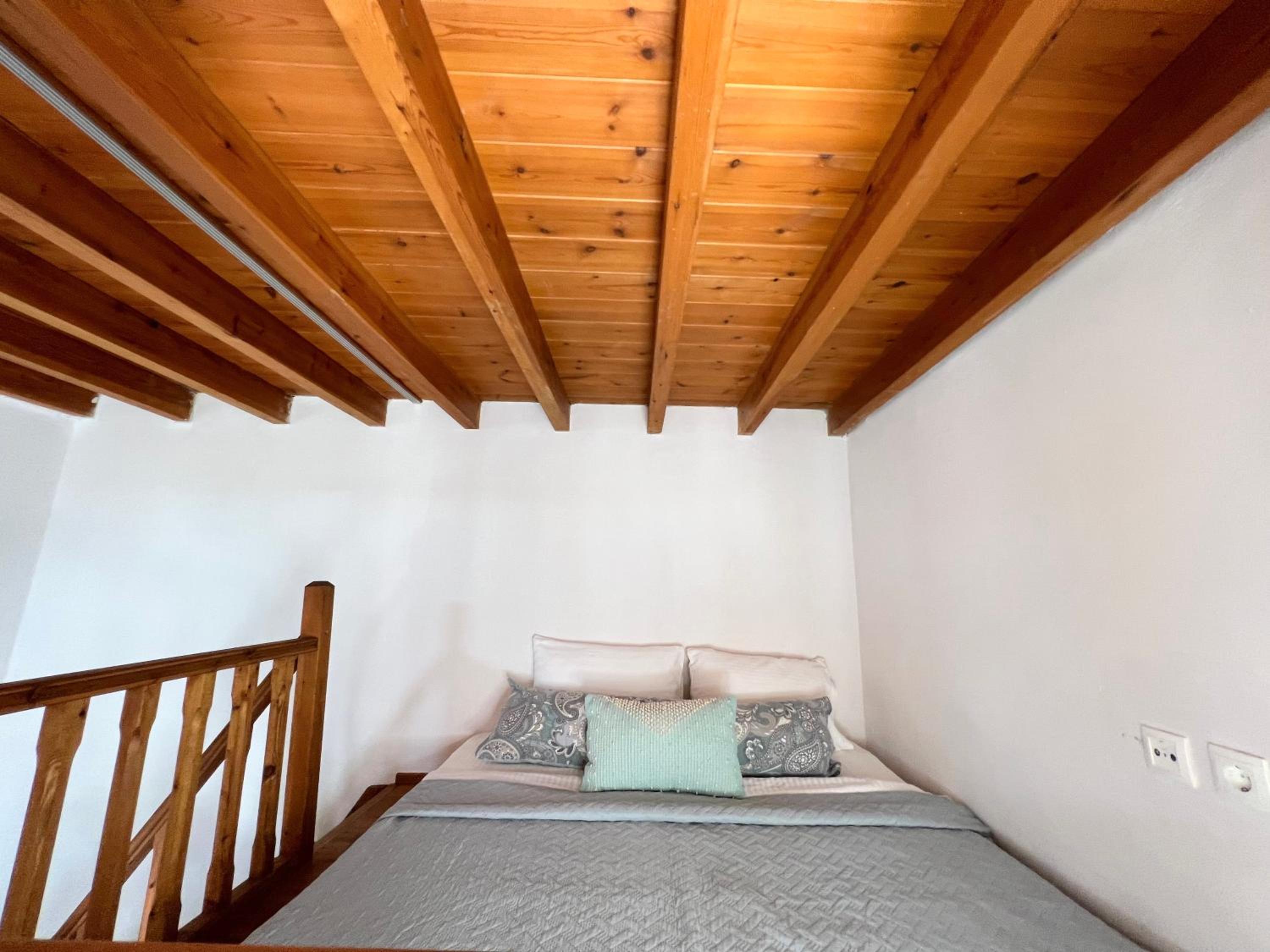 One-Bedroom House photo 2