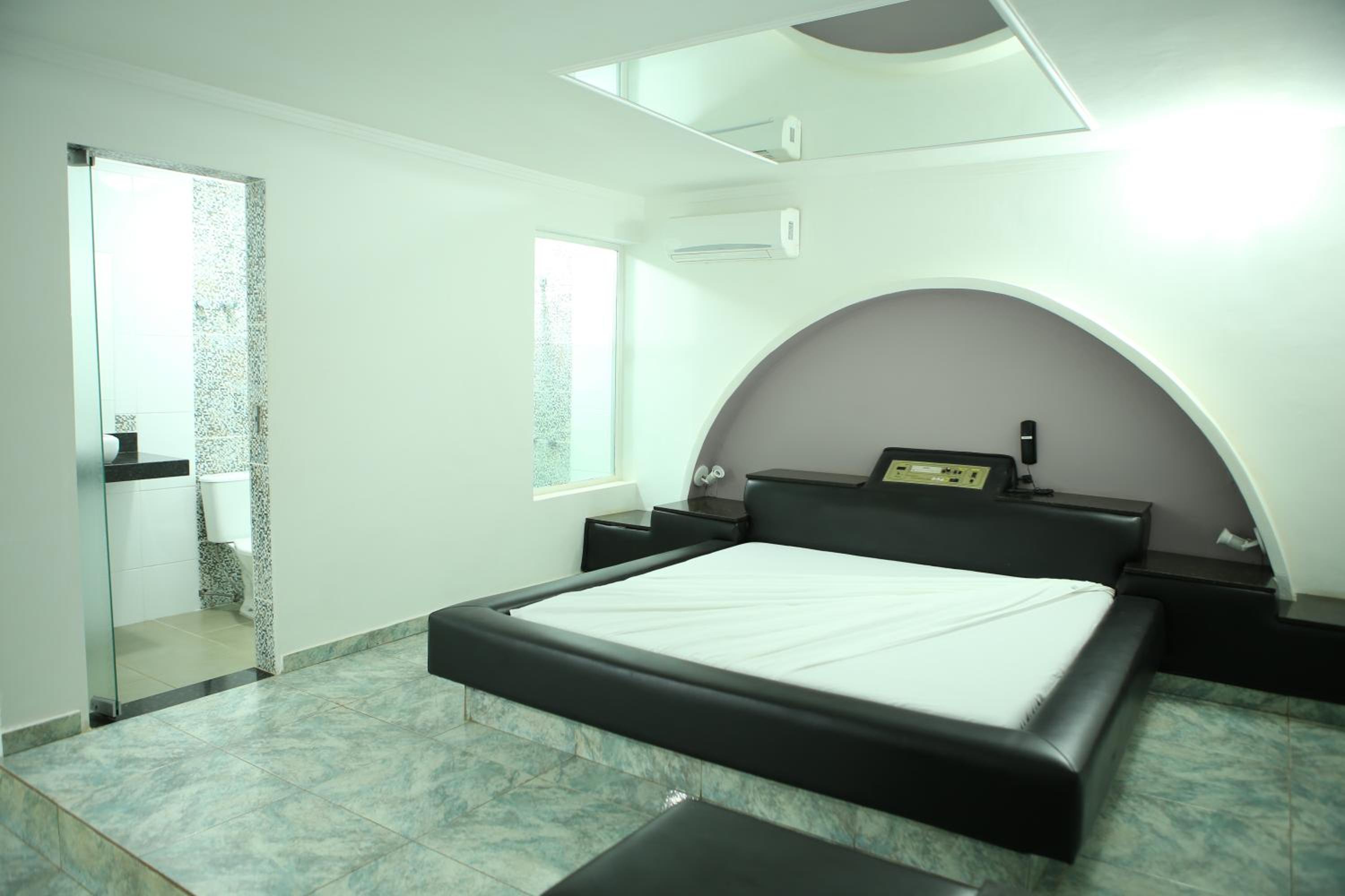 Superior King Room photo 3