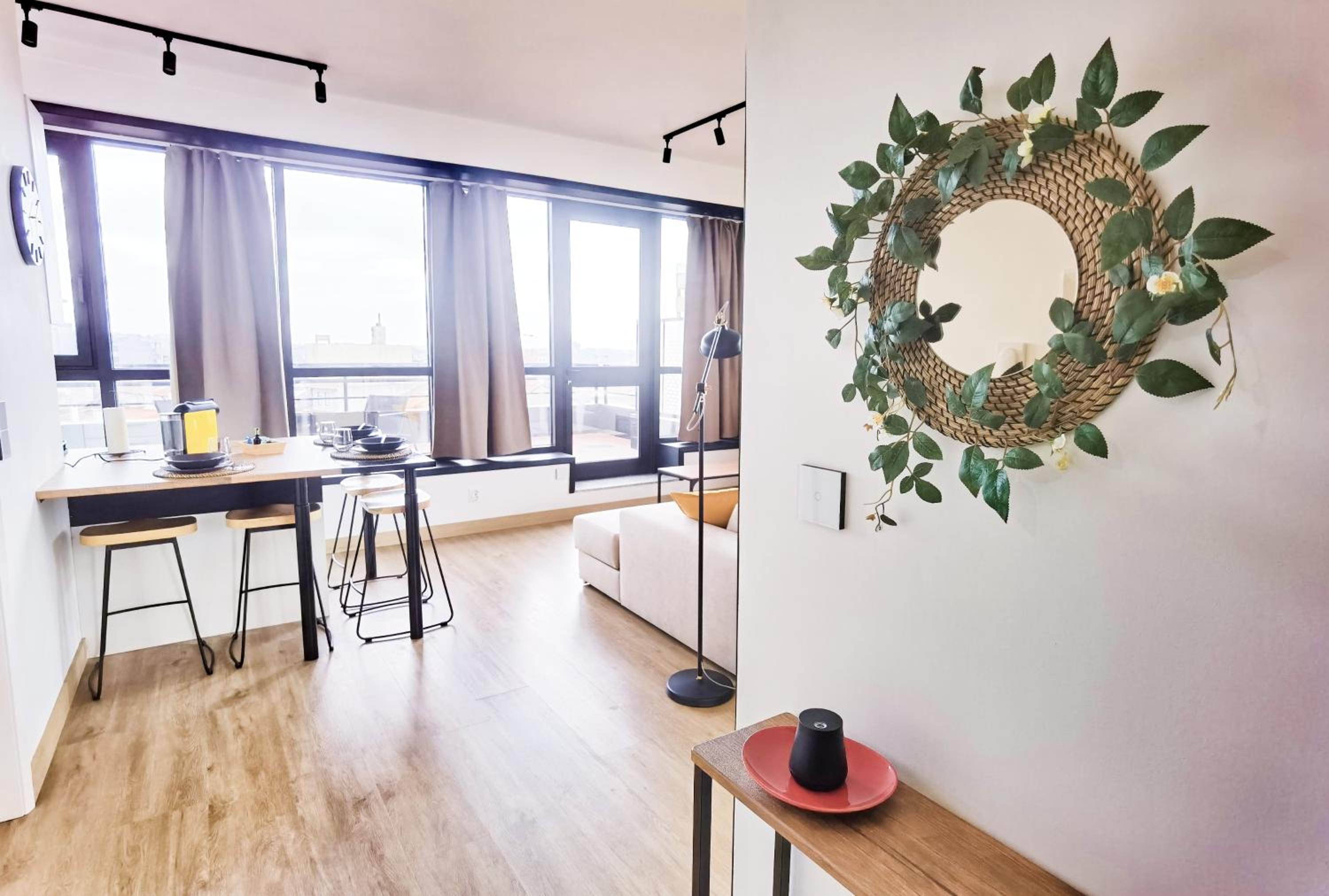 Apartment - Photo 25