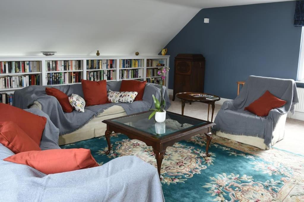 One-Bedroom House photo 3