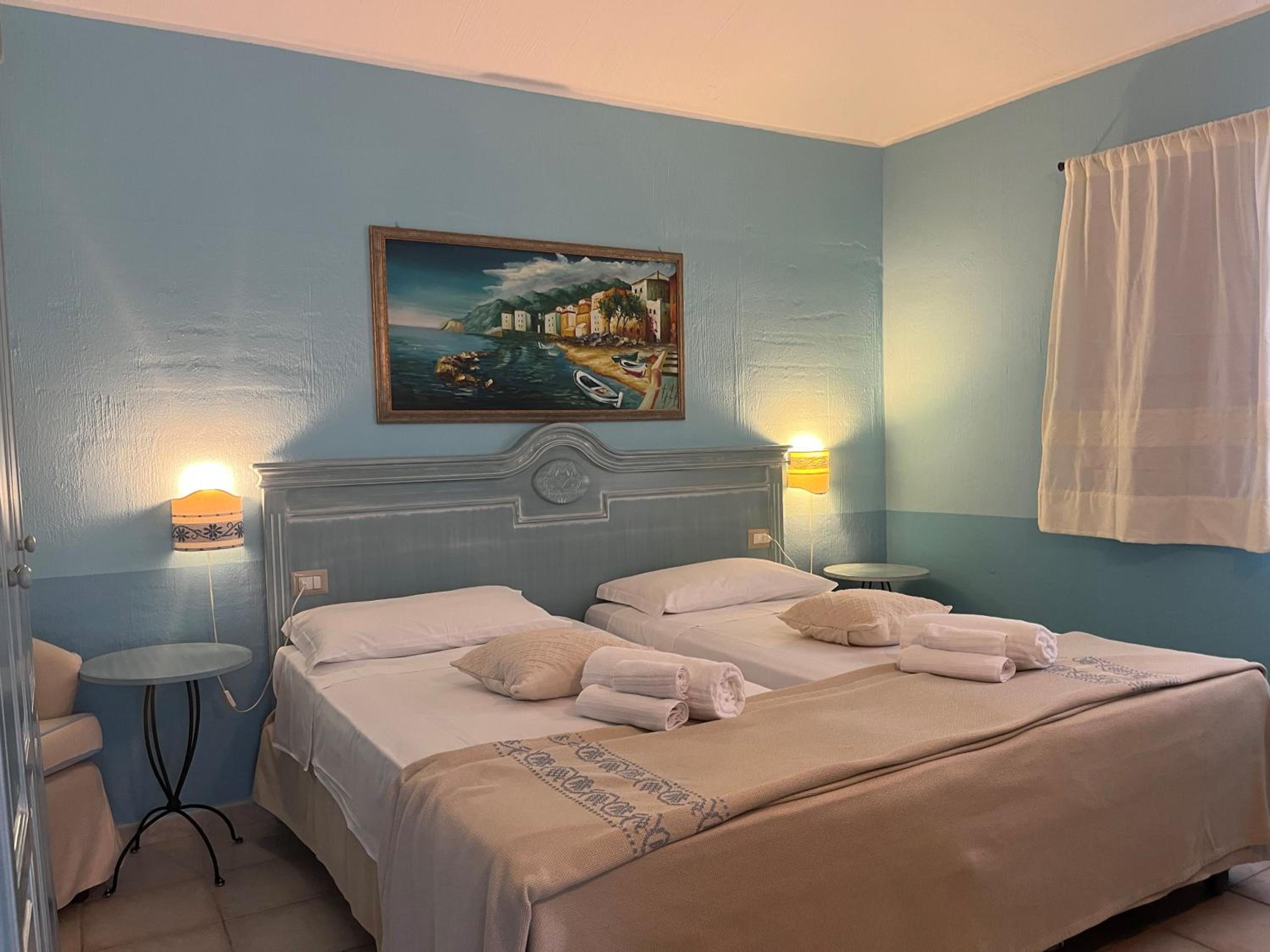 Superior Double or Twin Room with Pool View