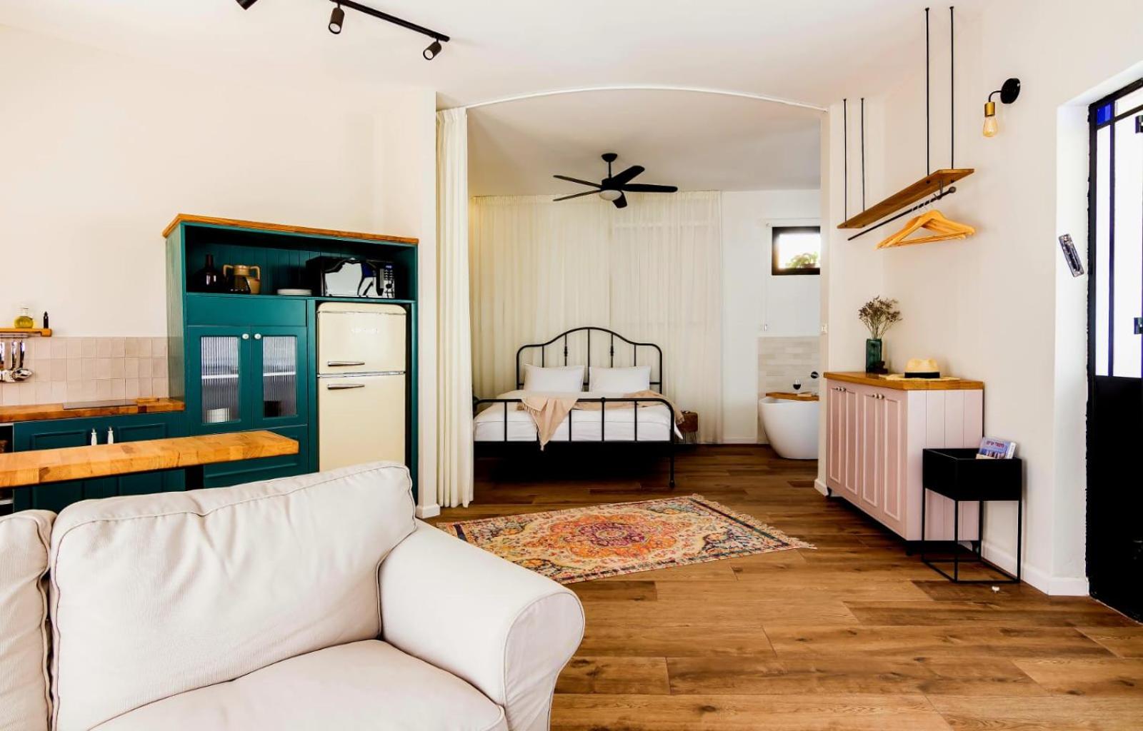 King Room with Mountain View photo 1