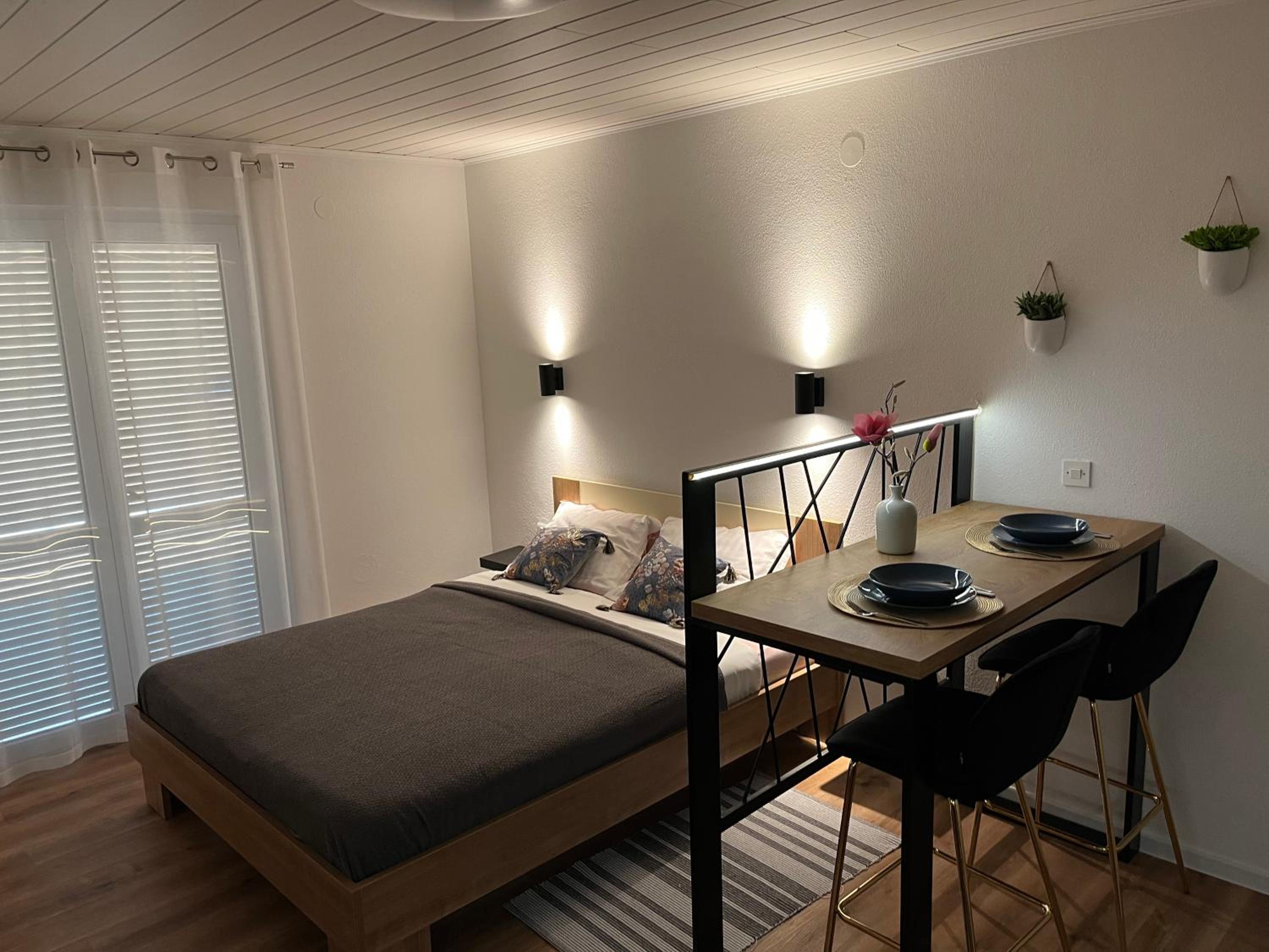 Studio Apartment with Sea View photo 2