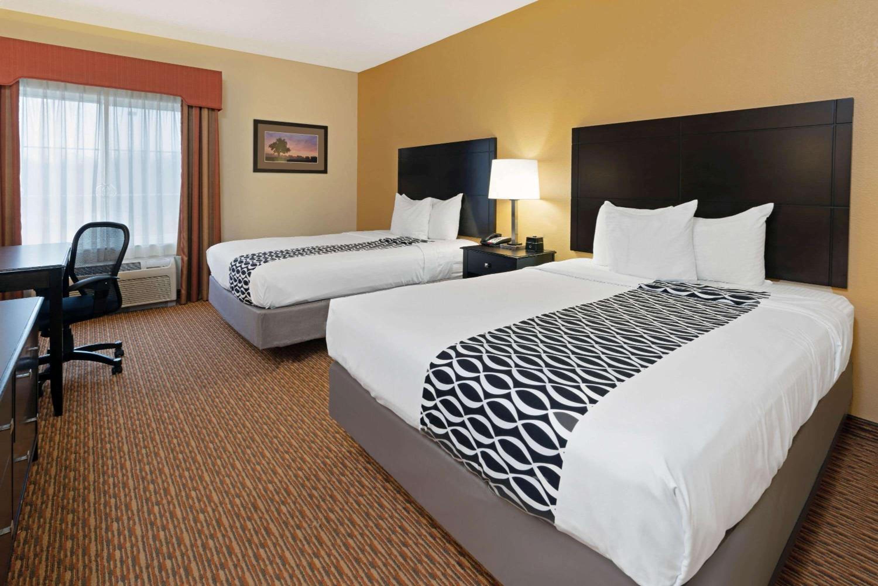 Queen Room with Two Queen Beds and Mobility/Hearing Access - Non-Smoking