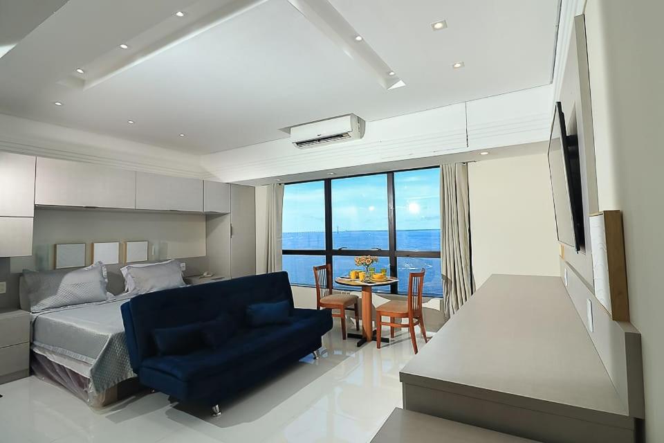 Deluxe Room (2 Adults + 1 Child)
