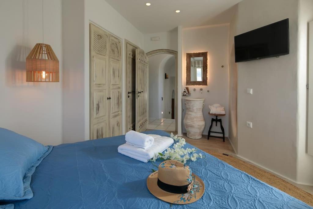 Villa photo 1