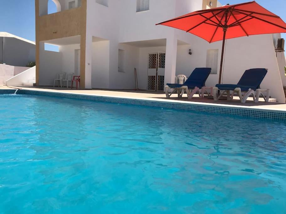 Villa photo 3