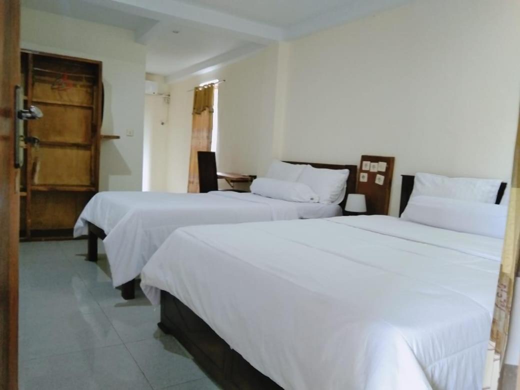 Double Room - Photo 12