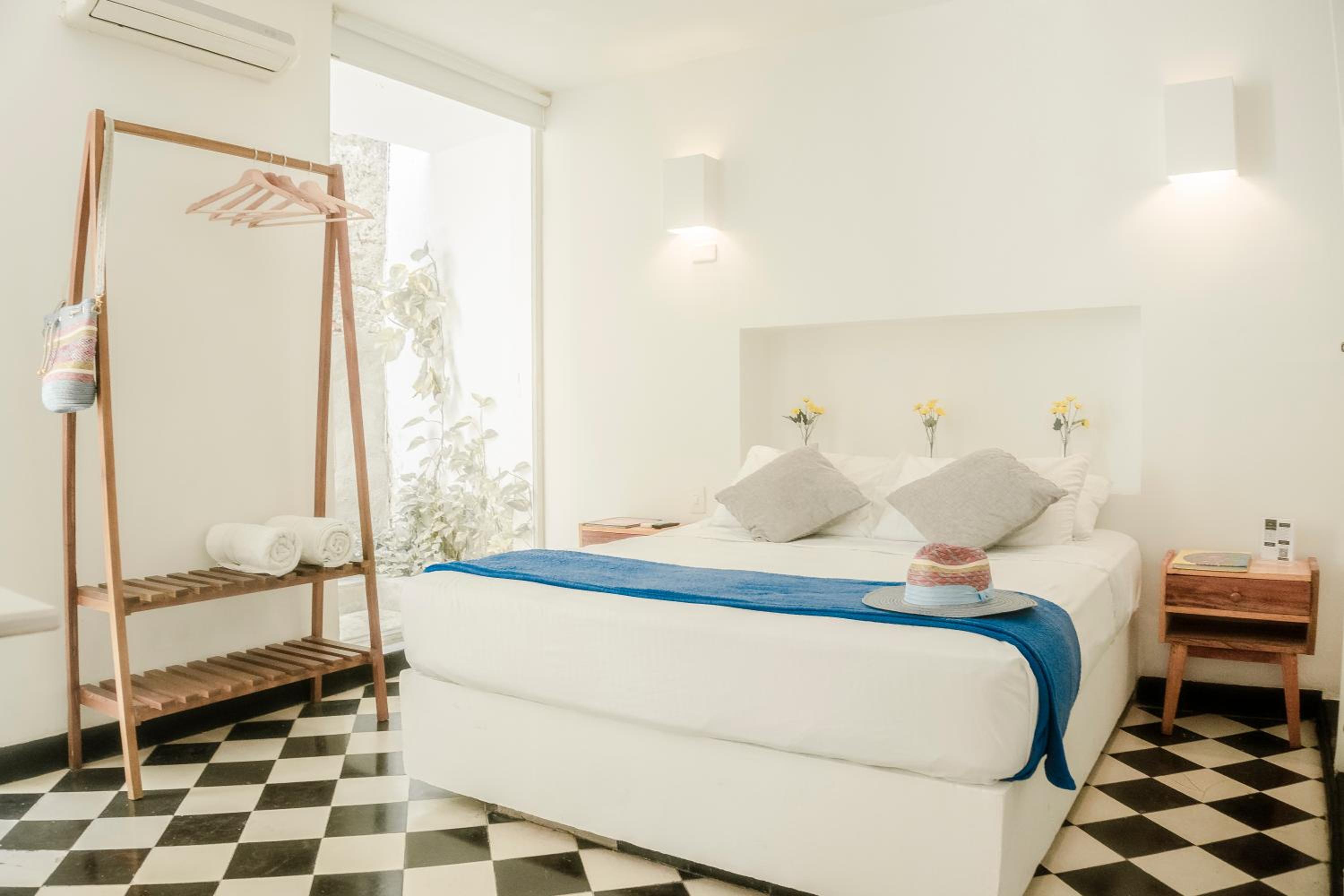 Double Room with Terrace - Photo 6