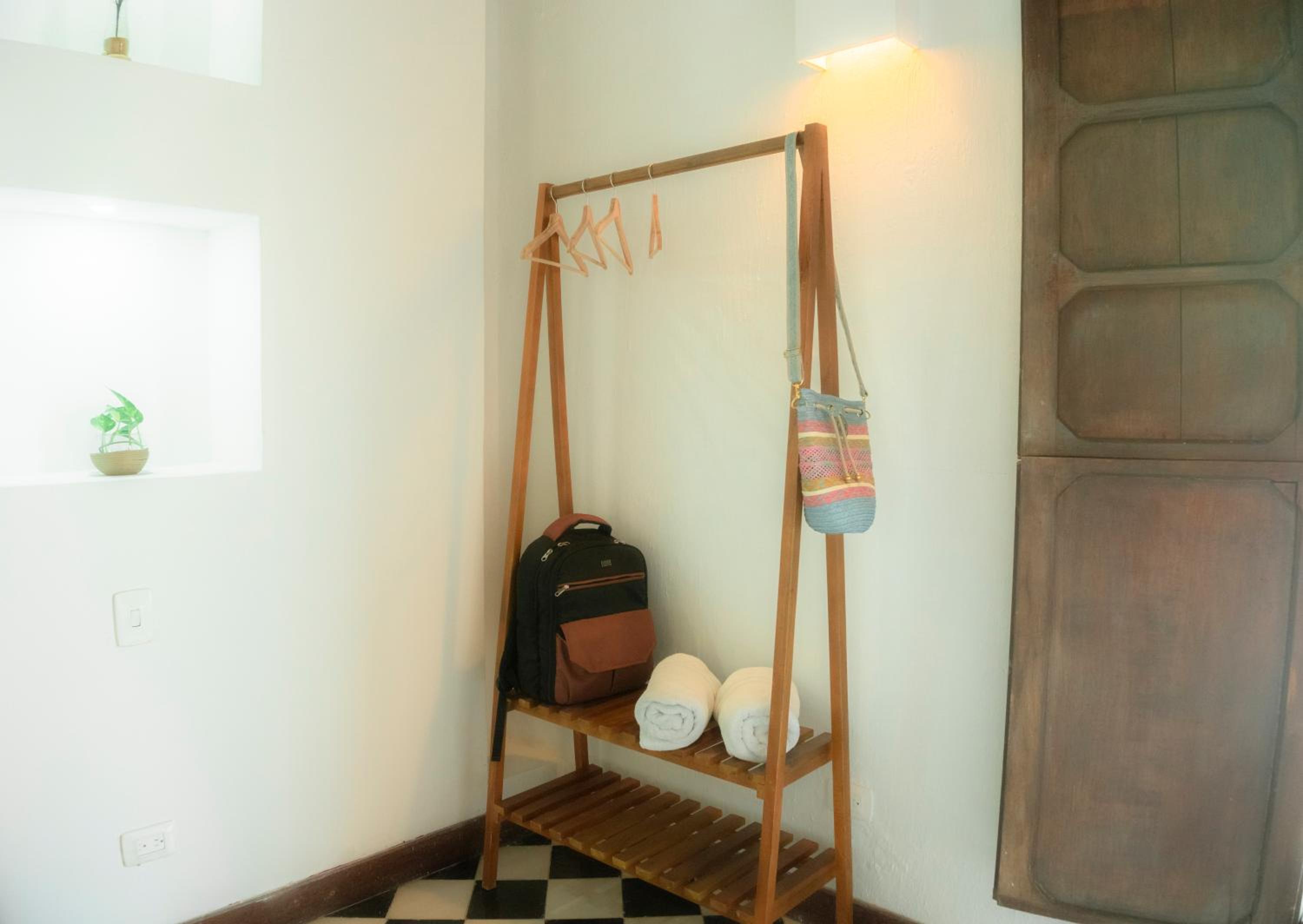 Twin Room - Photo 6