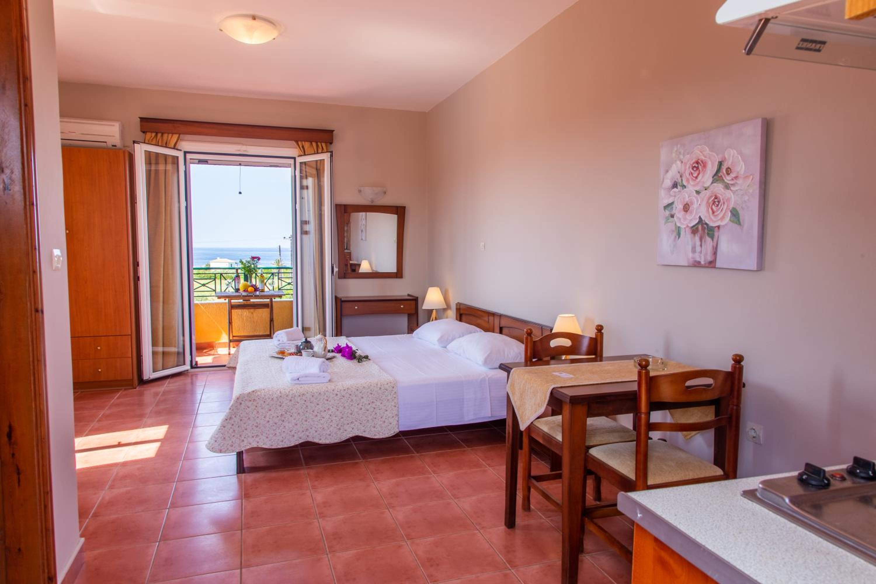 Studio with Sea View