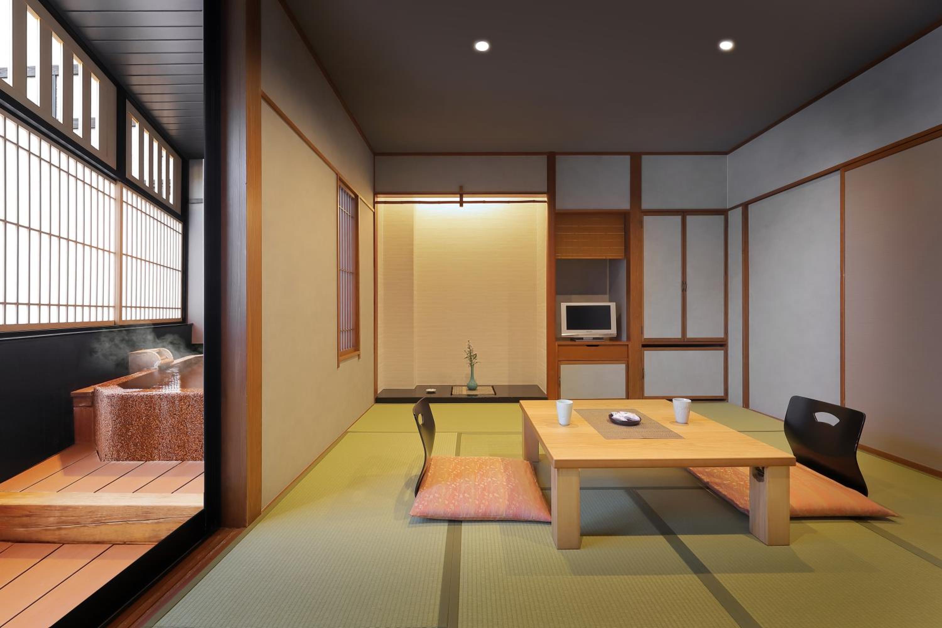 Twin Room with Private Bathroom