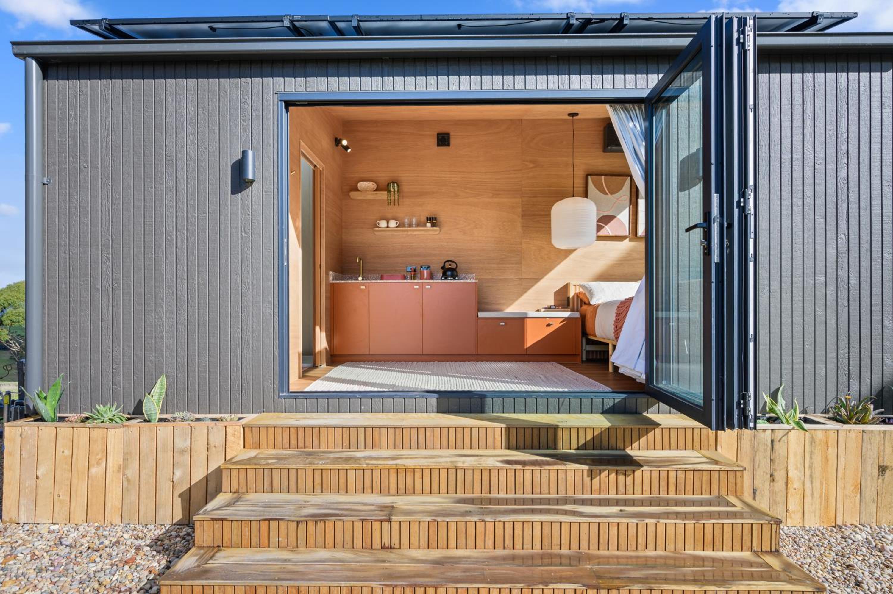 One-Bedroom House photo 1