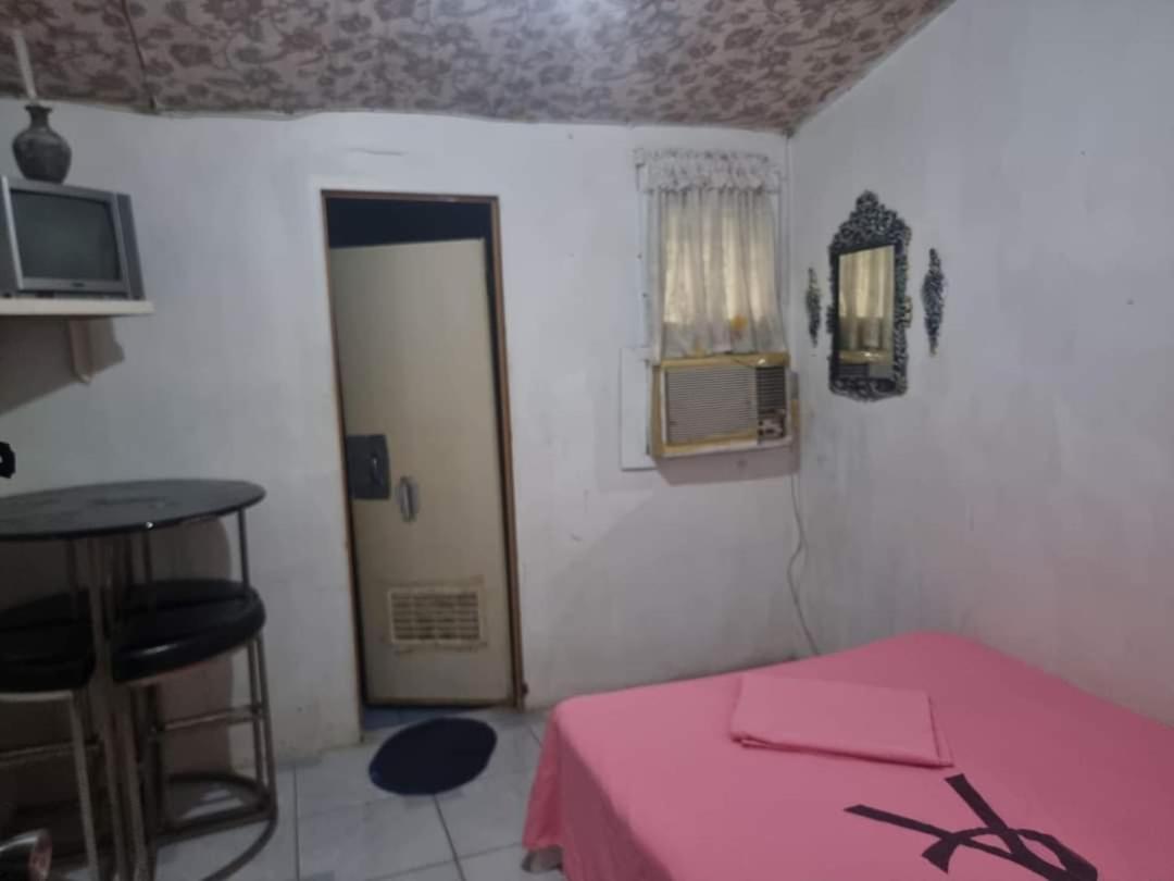 One-Bedroom House photo 1