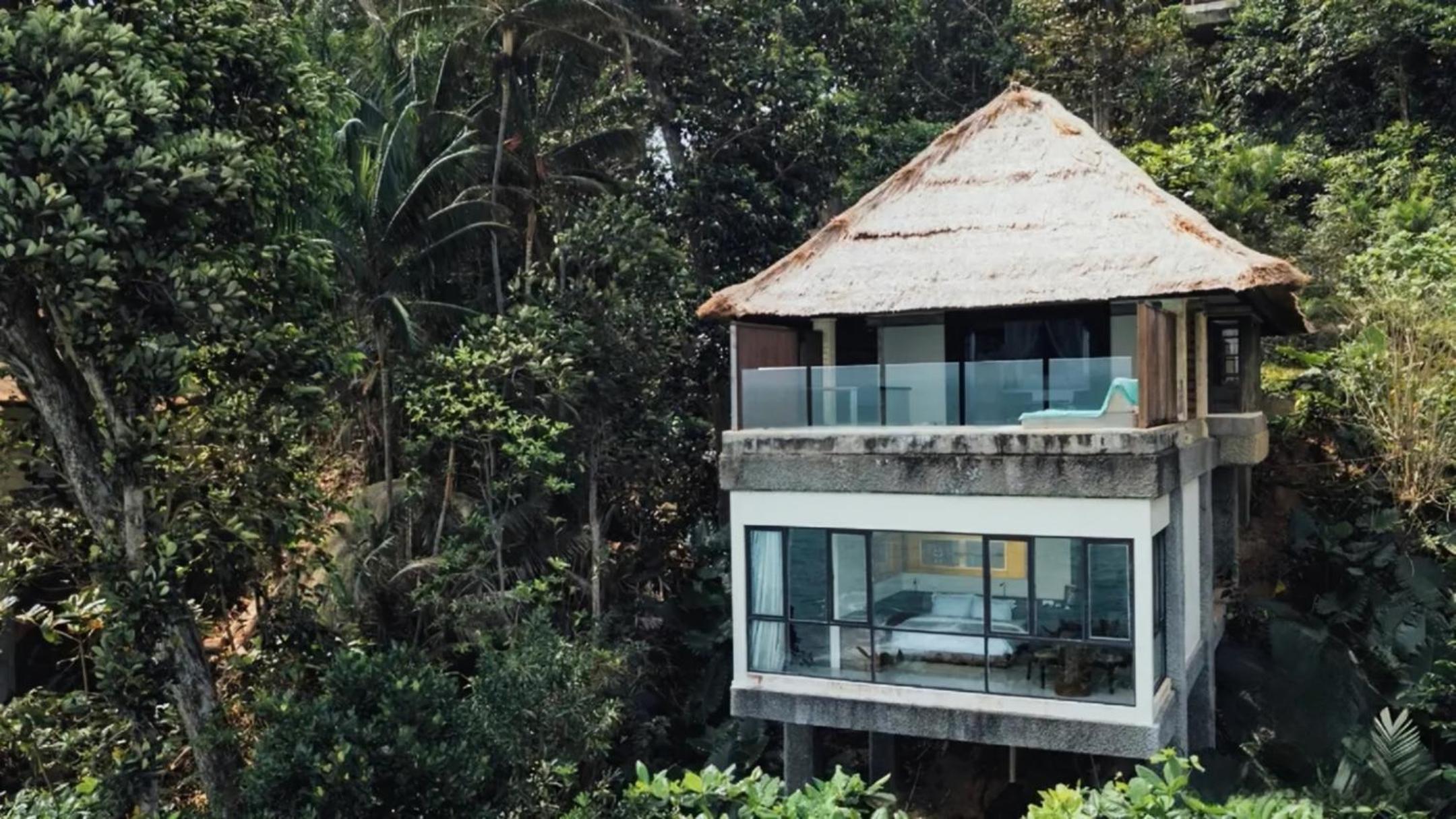 Rainforest Oceanfront Villa Two Bedroom - Photo 2