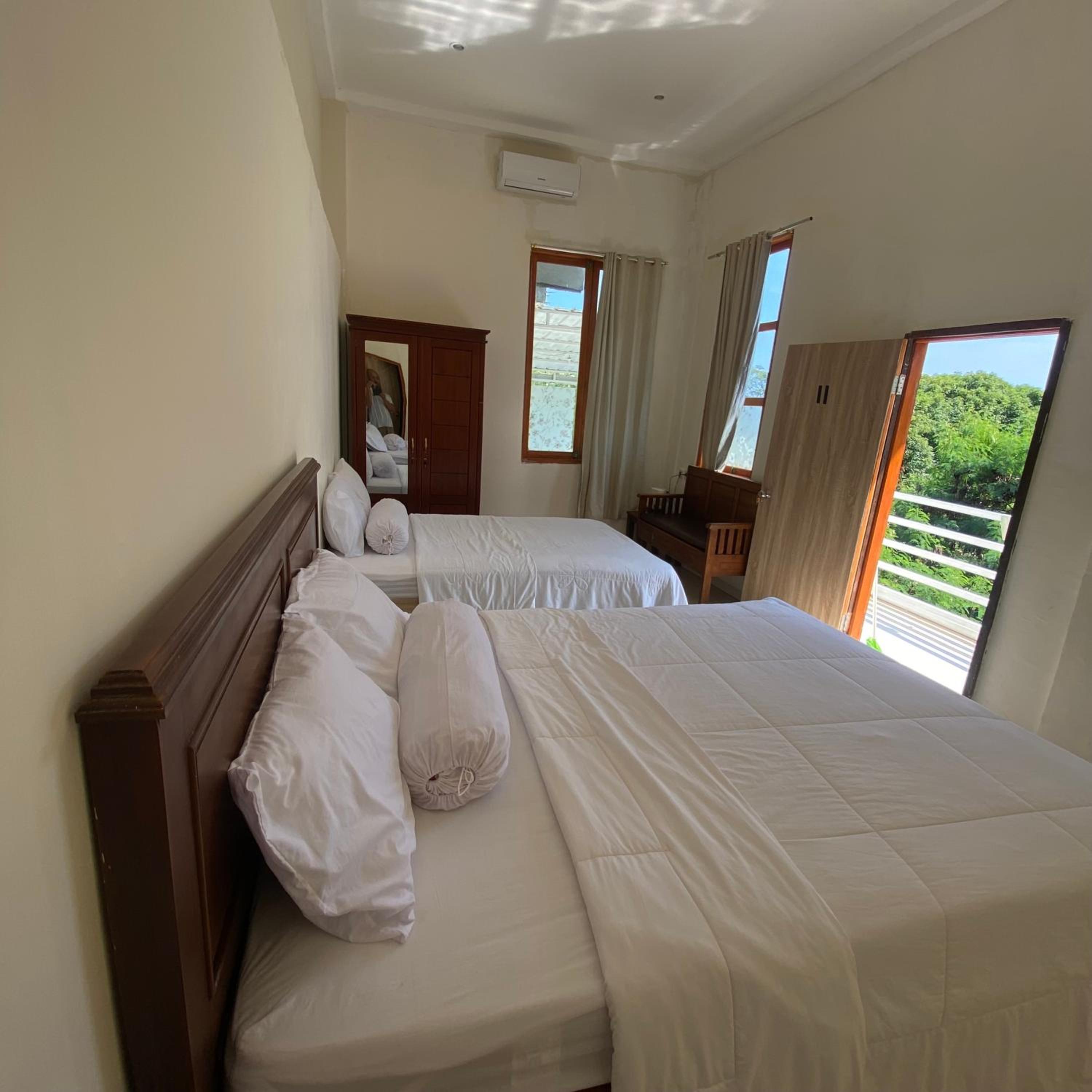 Deluxe Family Room - Photo 6